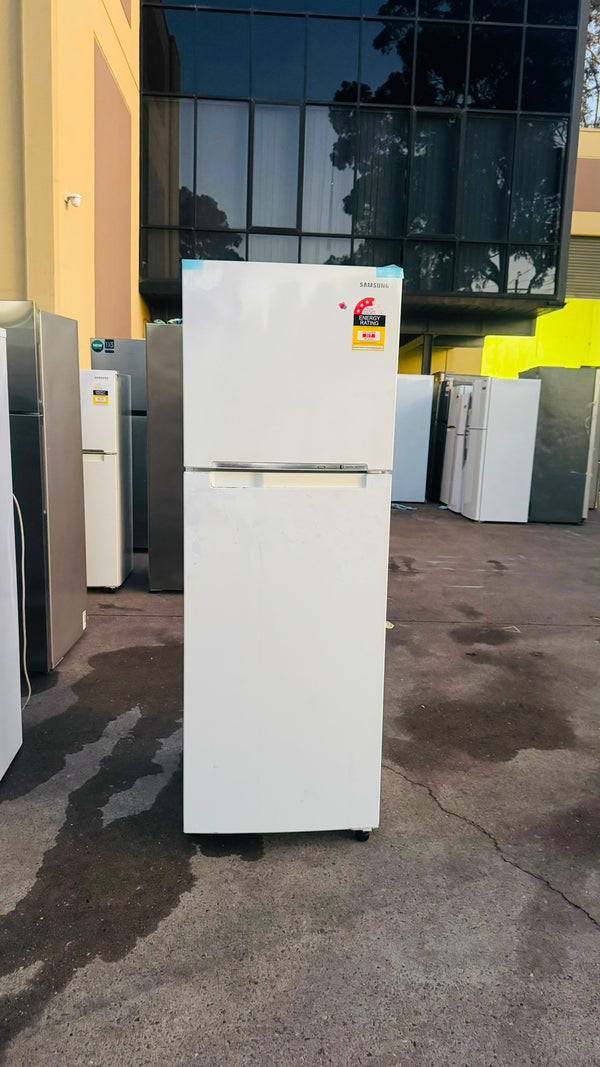 SAMSUNG 343 LITRES FRIDGE FREEZER