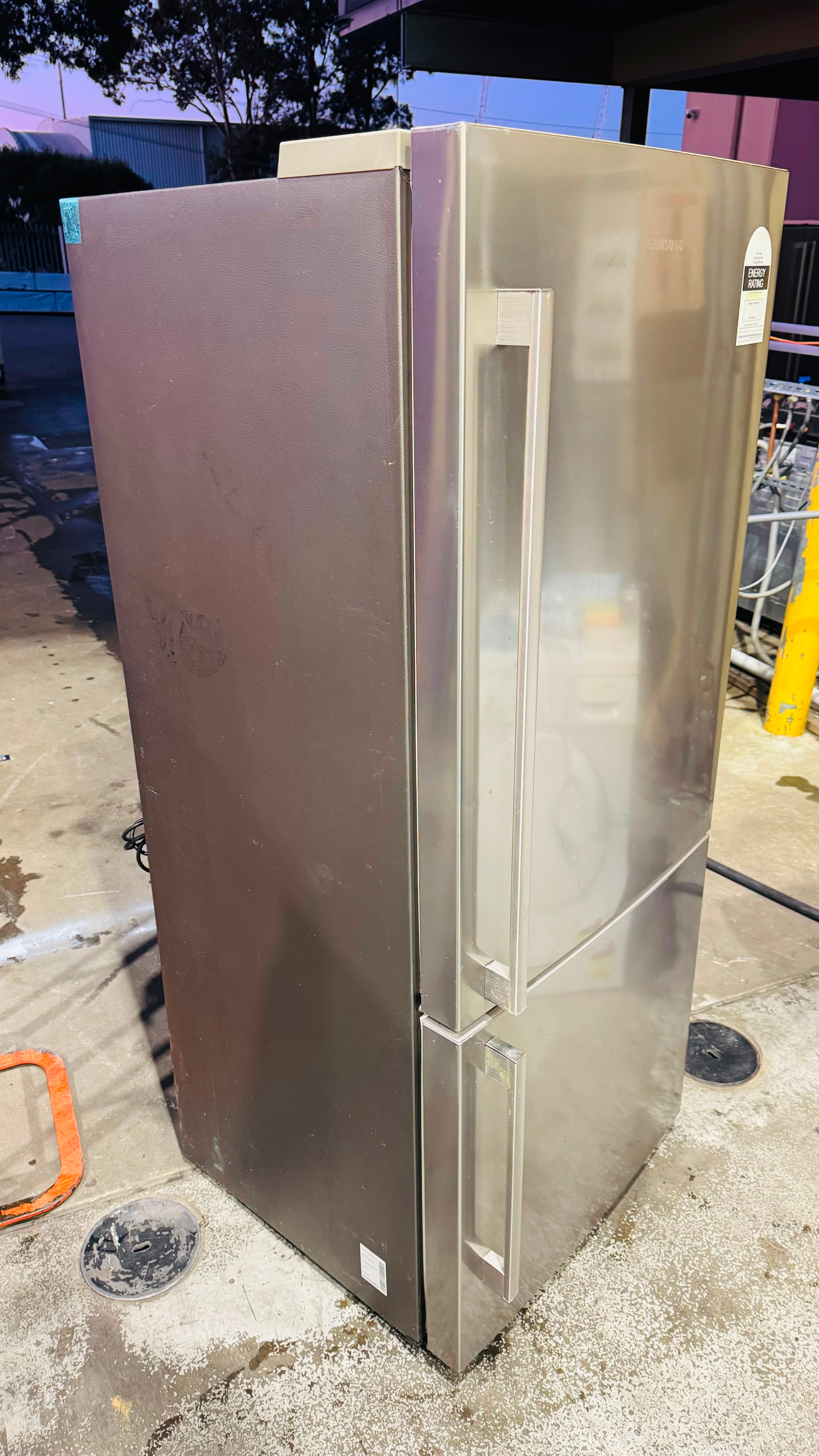 SAMSUNG 458 LITRES FRIDGE FREEZER