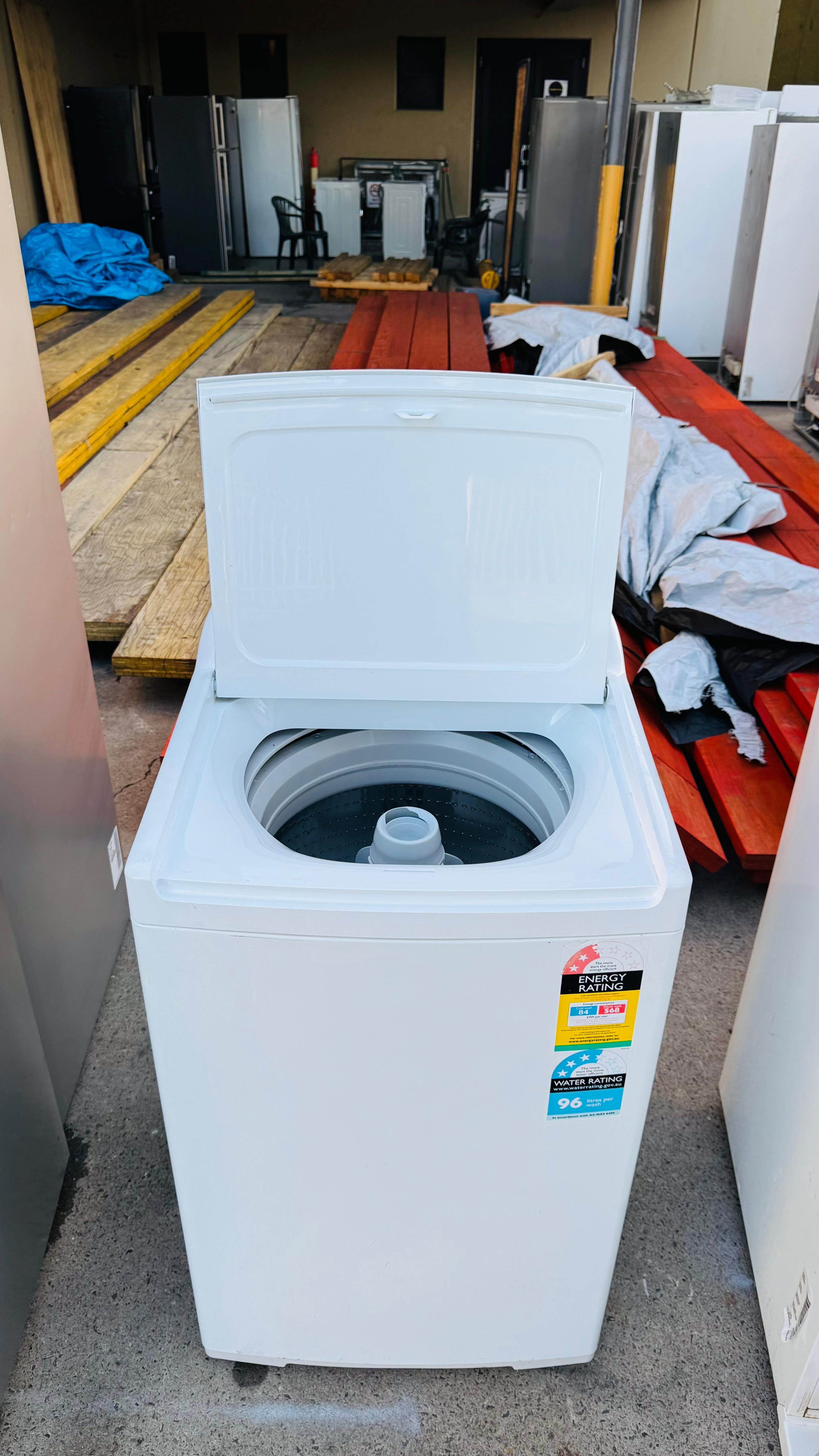 FISHER AND PAYKEL 8.5KGS TOP LOADER WASHING MACHINE