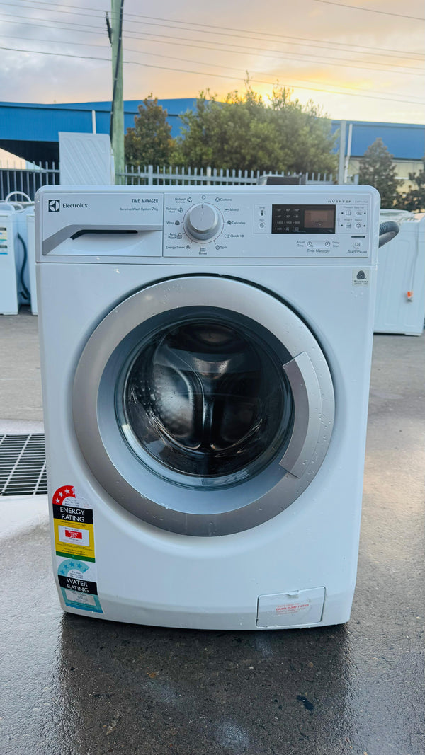 ELECTROLUX 7 KGS FRONT LOADER WASHING MACHINE