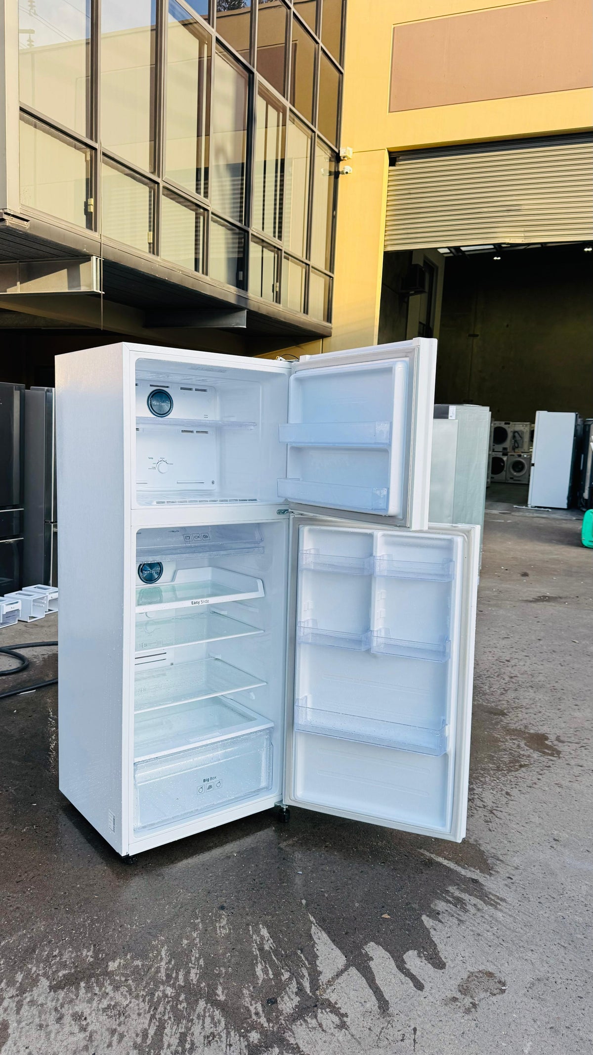 SAMSUNG 471 LITRES FRIDGE FREEZER
