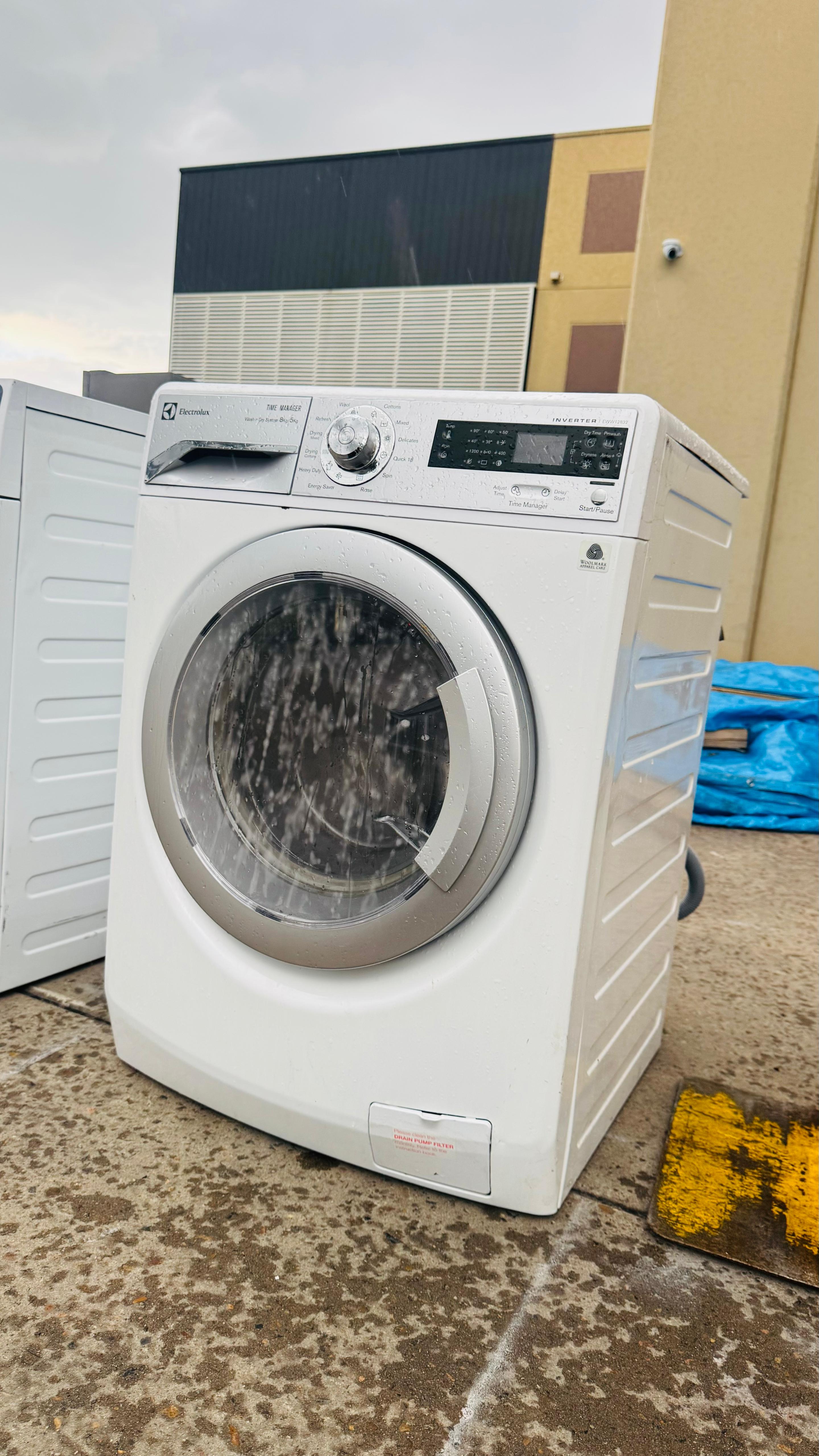 ELECTROLUX 8KGS FRONT LOADER WASHING MACHINE