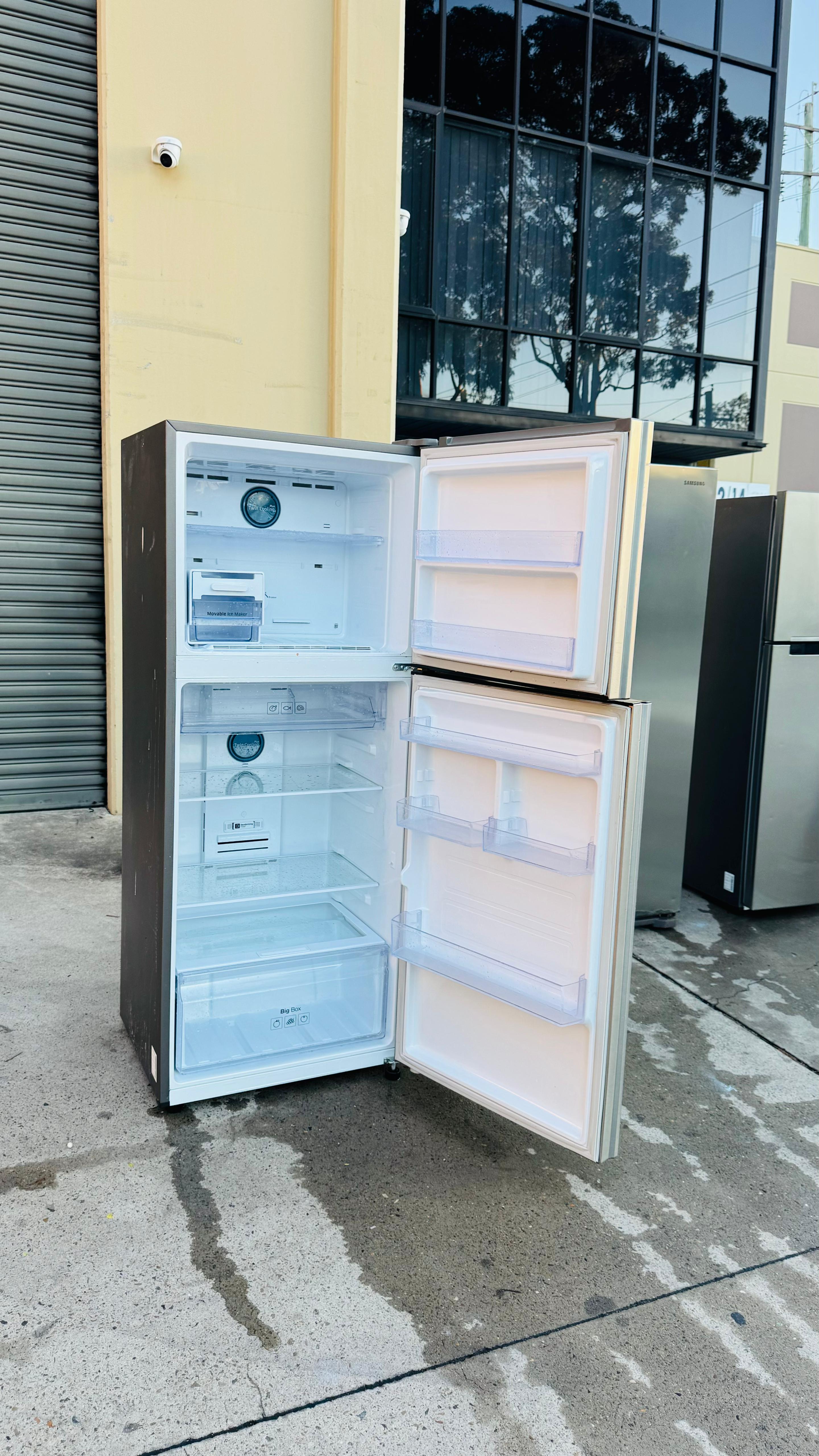 SAMSUNG 400 LITRES FRIDGE FREEZER