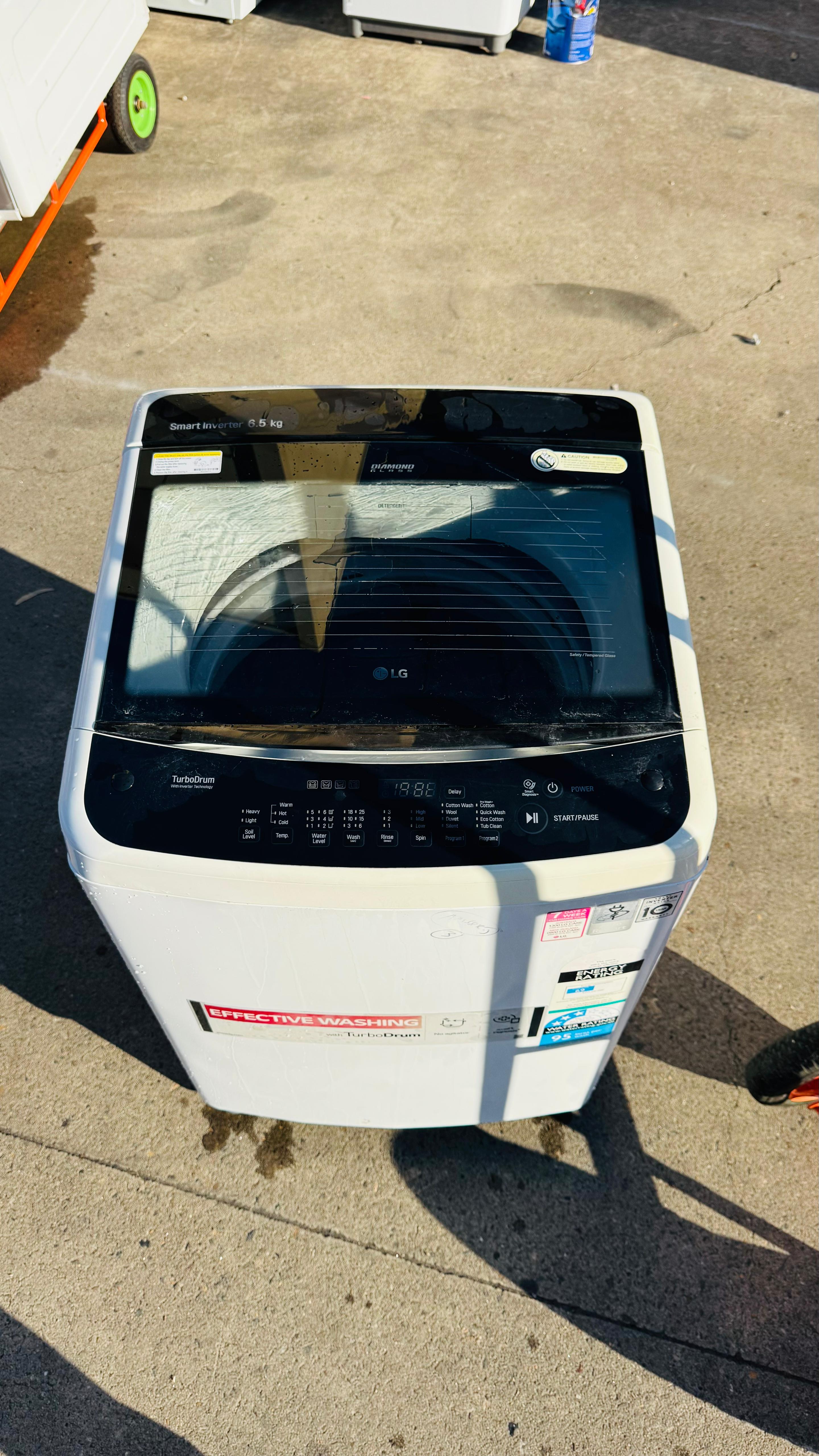 LG 6.5KGS TOP LOADER WASHING MACHINE