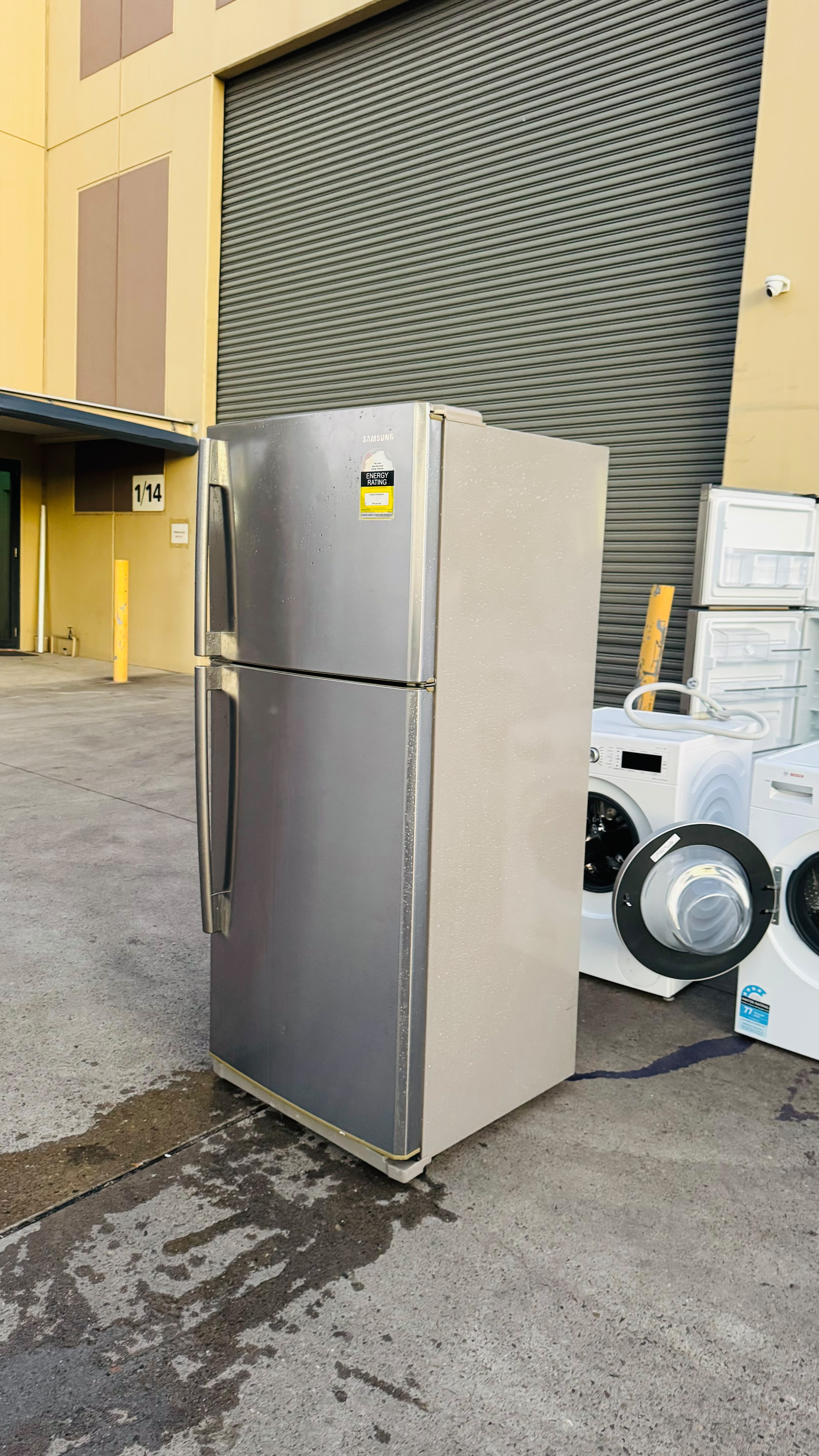 SAMSUNG 431 LITRES FRIDGE FREEZER