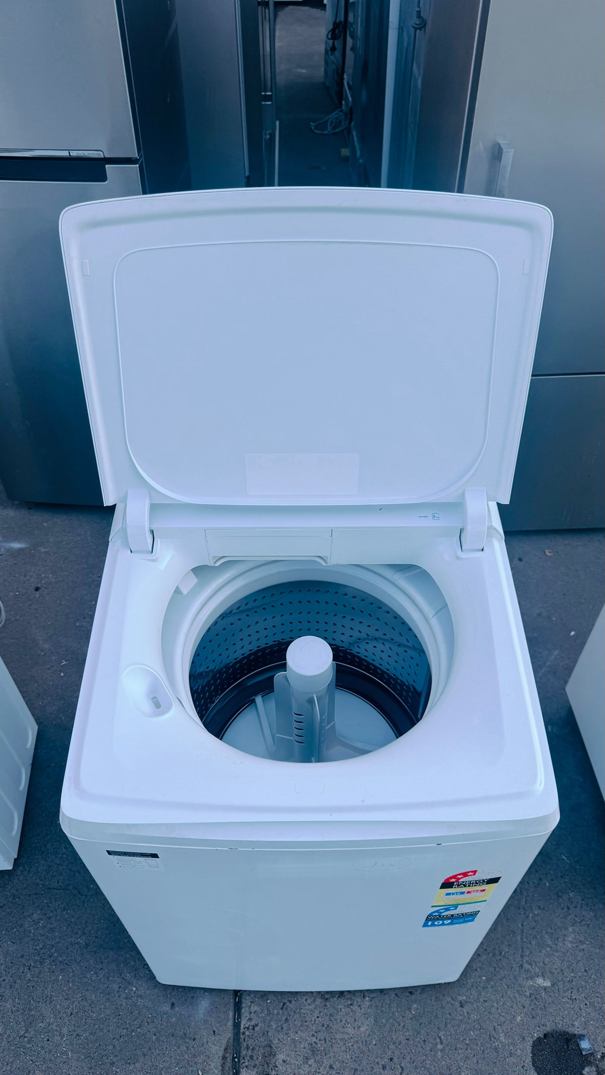SIMPSON 8KGS TOP LOADER WASHING MACHINE