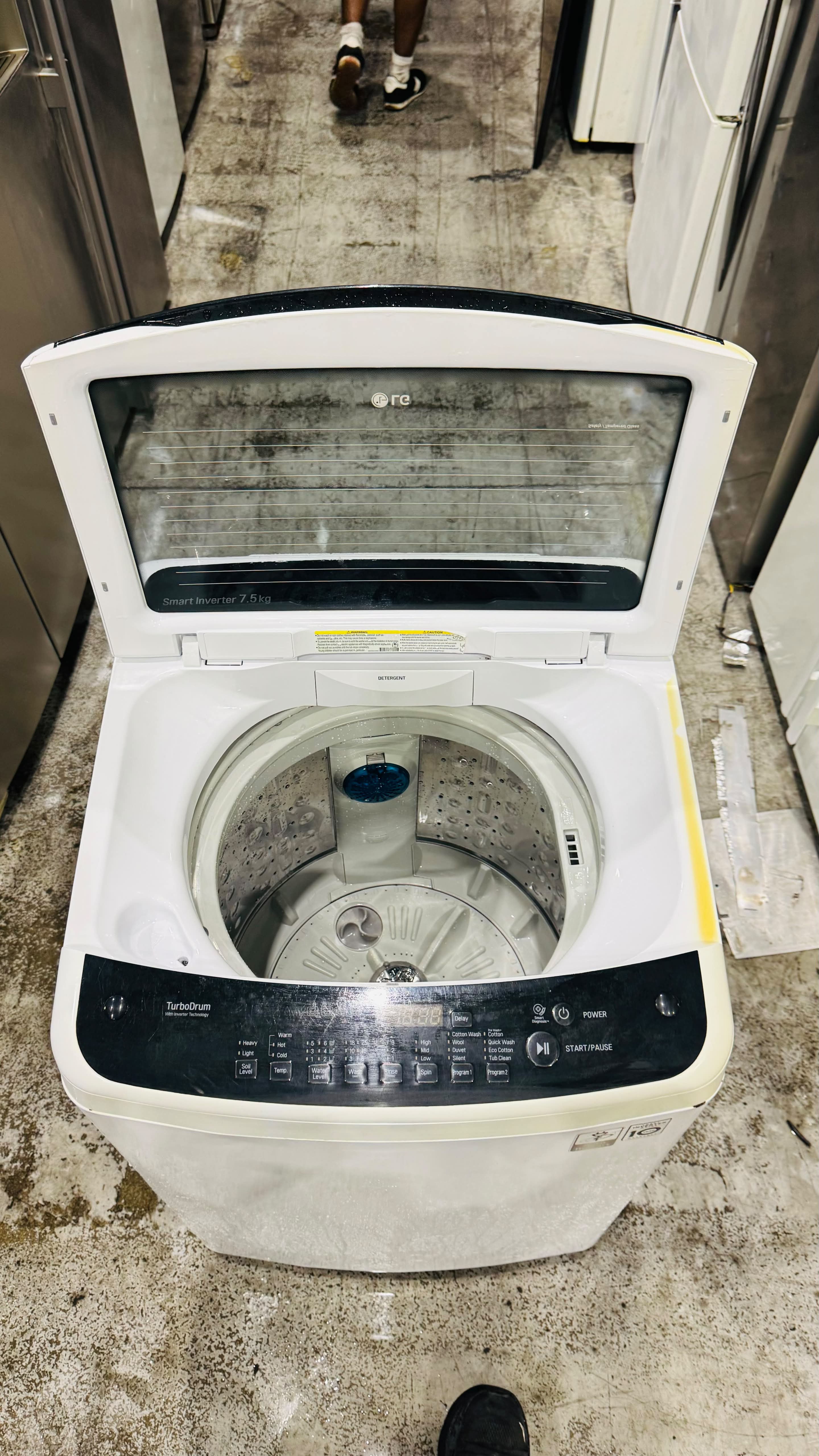 LG 7.5 KGS TOP LOADER WASHING MACHINE