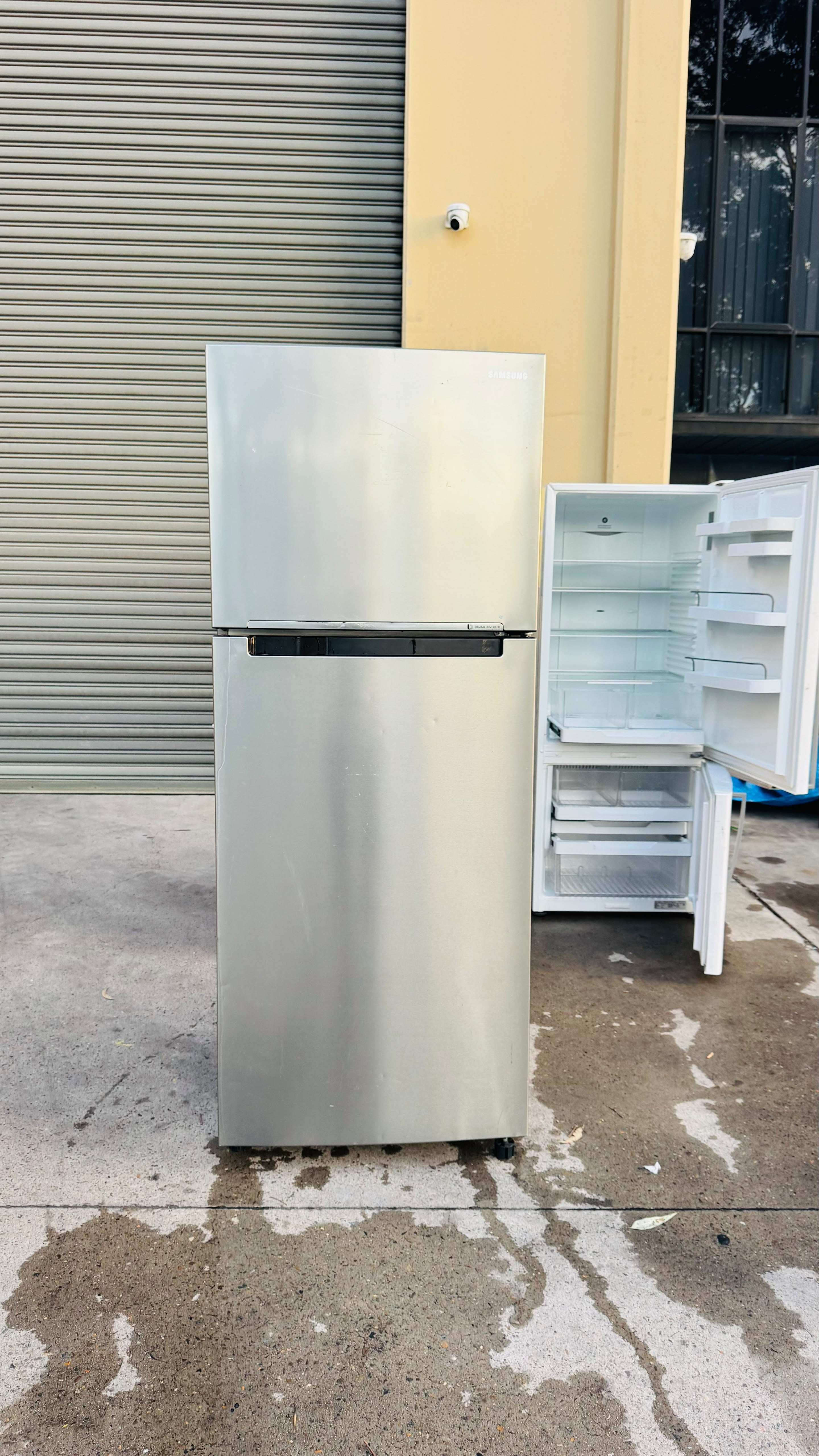 SAMSUNG 469 LITRES FRIDGE FREEZER