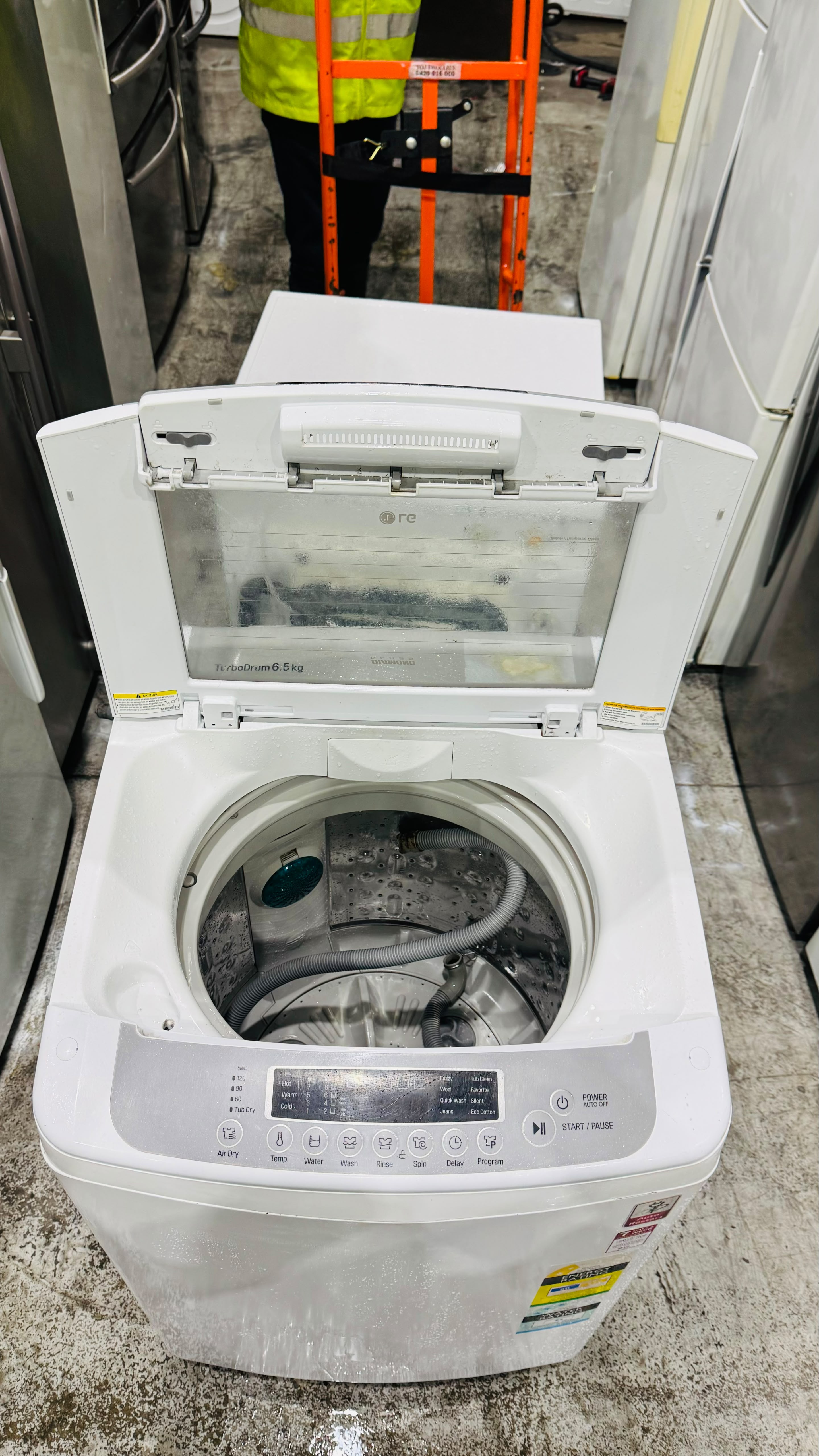 LG 6.5KGS TOP LOADER WASHING MACHINE