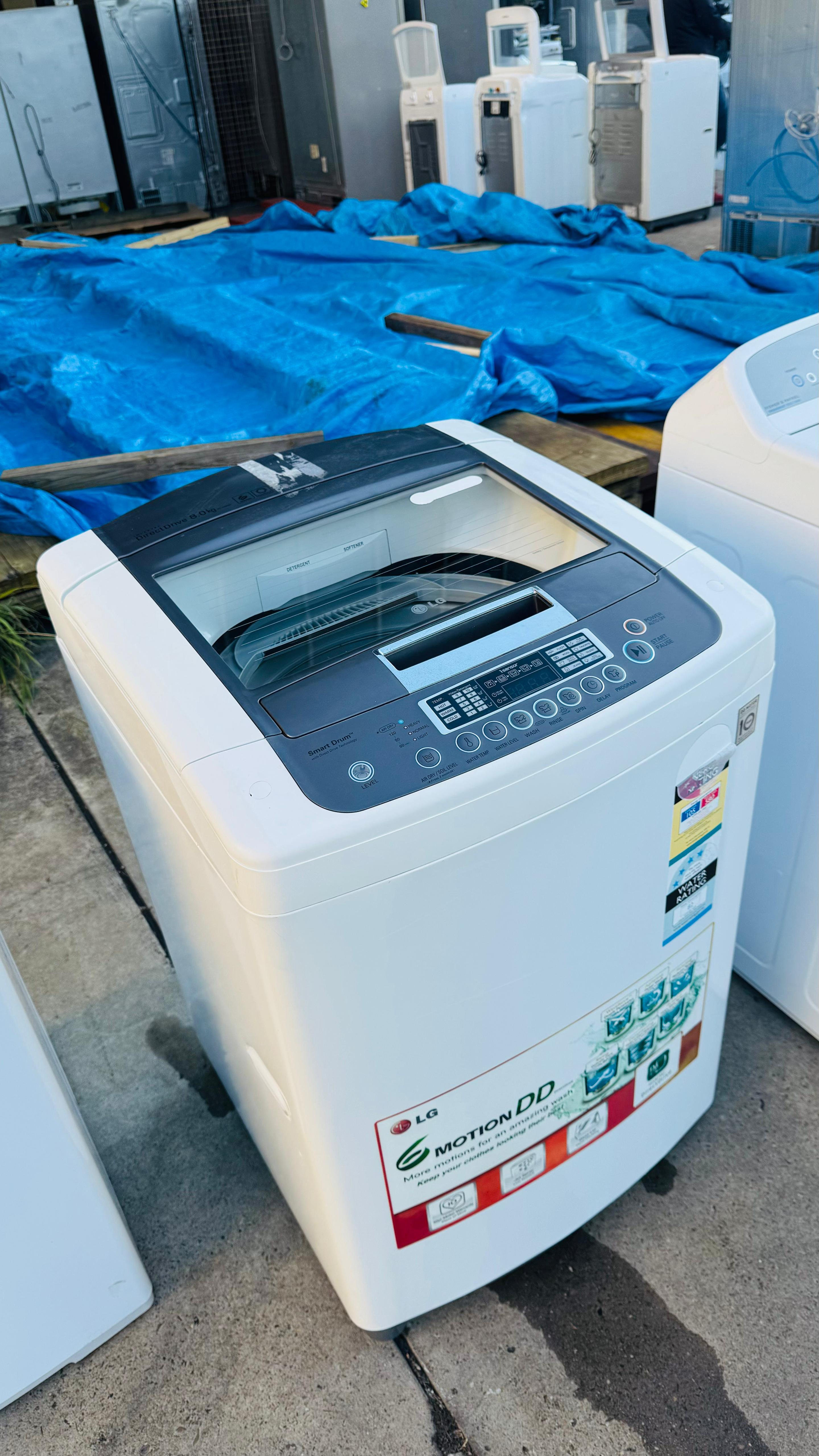 LG 8KGS TOP LOADER WASHING MACHINE