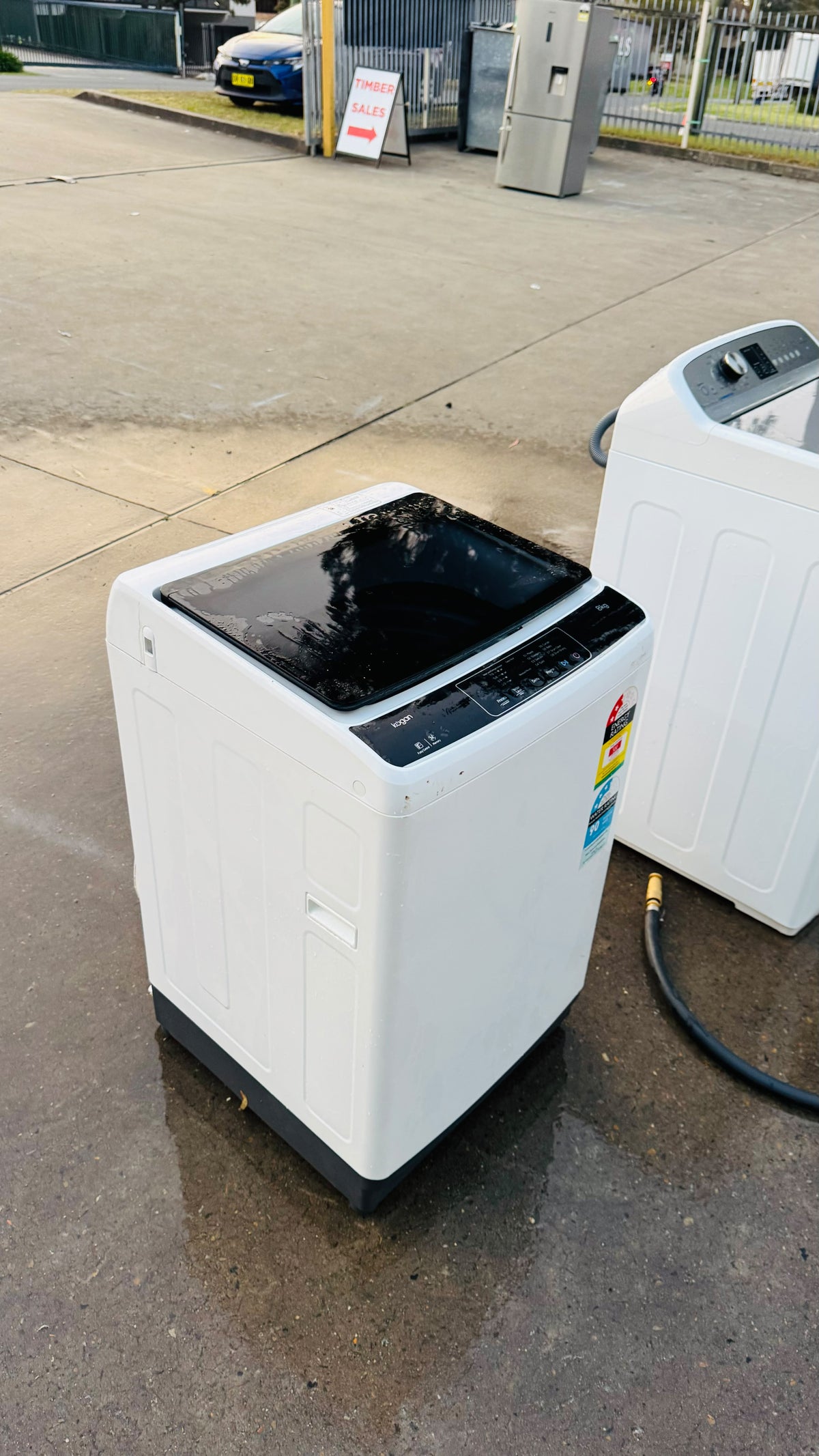 KOGAN 8KGS TOP LOADER WASHING MACHINE