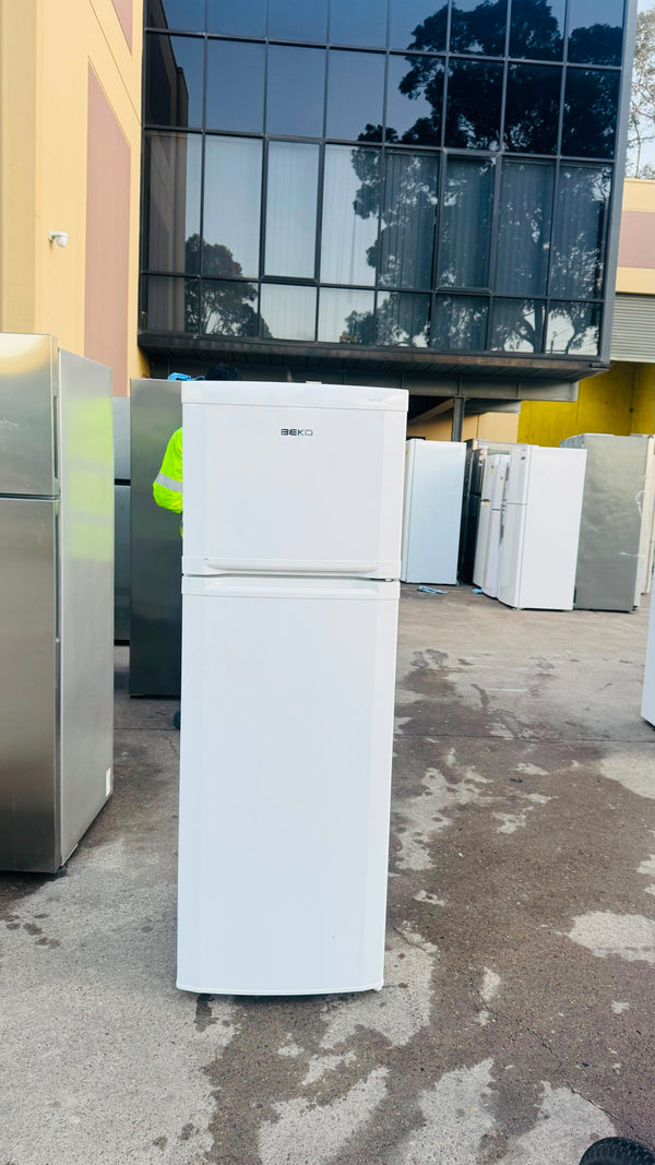BEKO 245 LITRES FRIDGE FREEZER