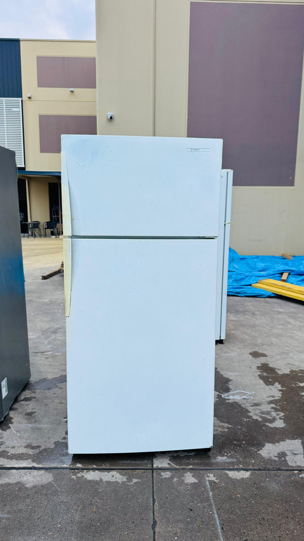 WESTINGHOUSE 520 LITRES FRIDGE FREEZER