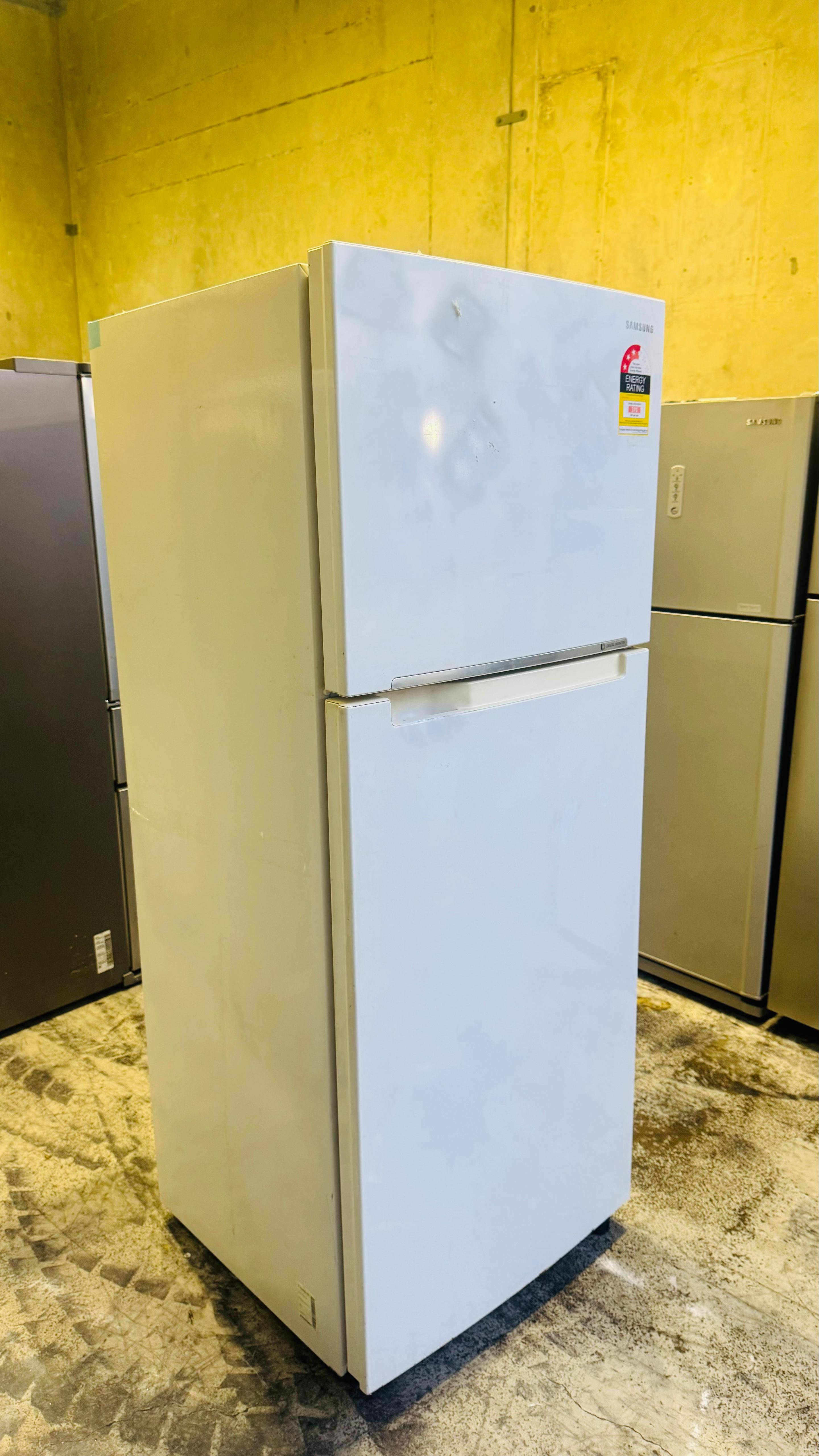 SAMSUNG 469 LITRES FRIDGE FREEZER