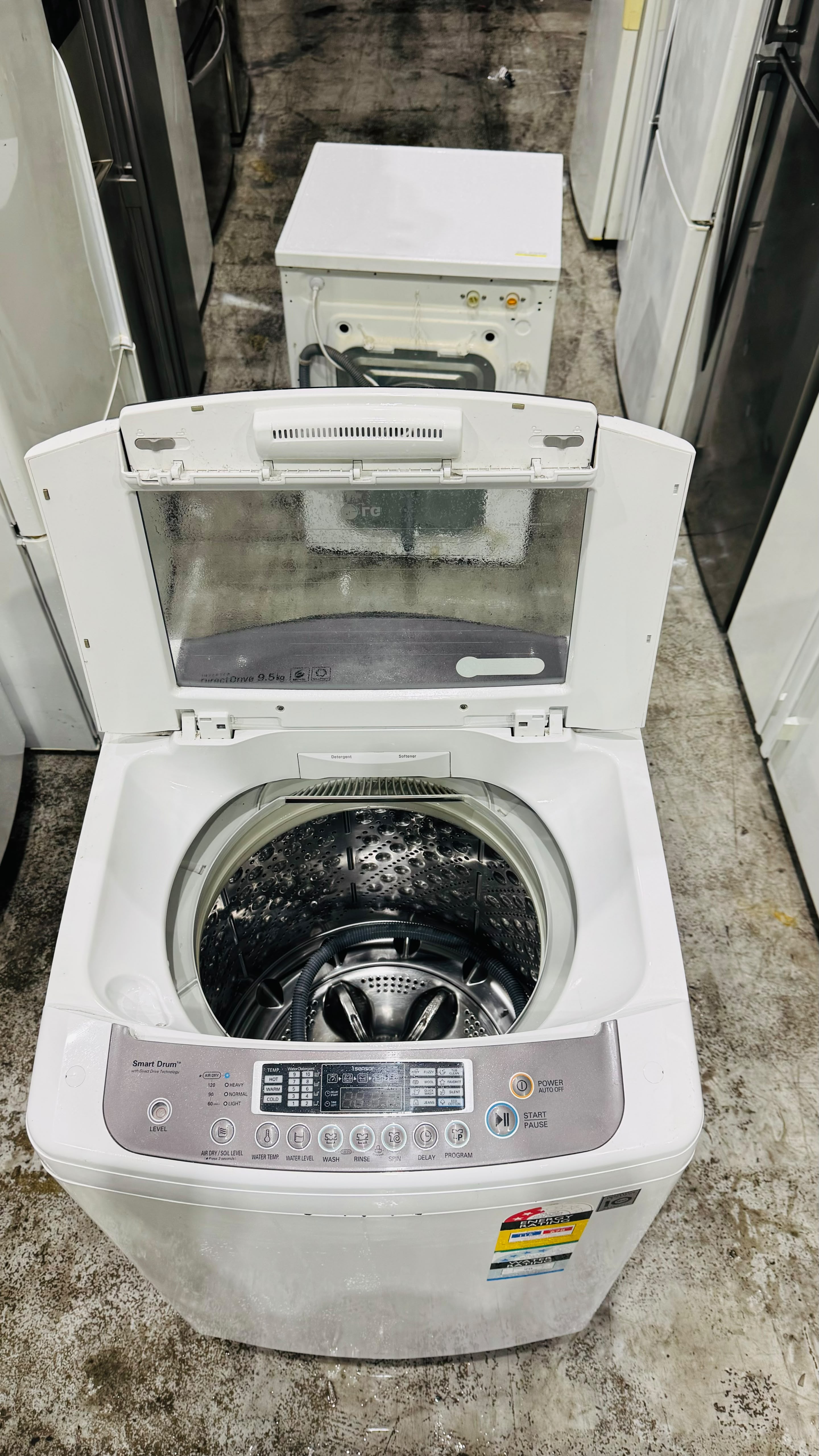 LG 9.5KGS TOP LOADER WASHING MACHINE