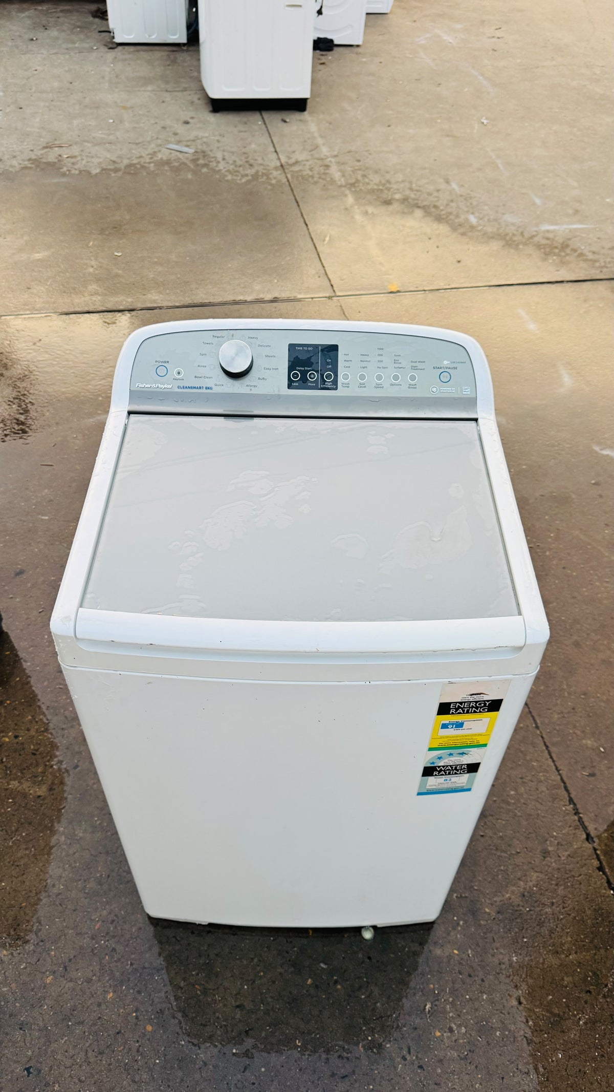 FISHER AND PAYKEL 8KGS TOP LOADER WASHING MACHINE