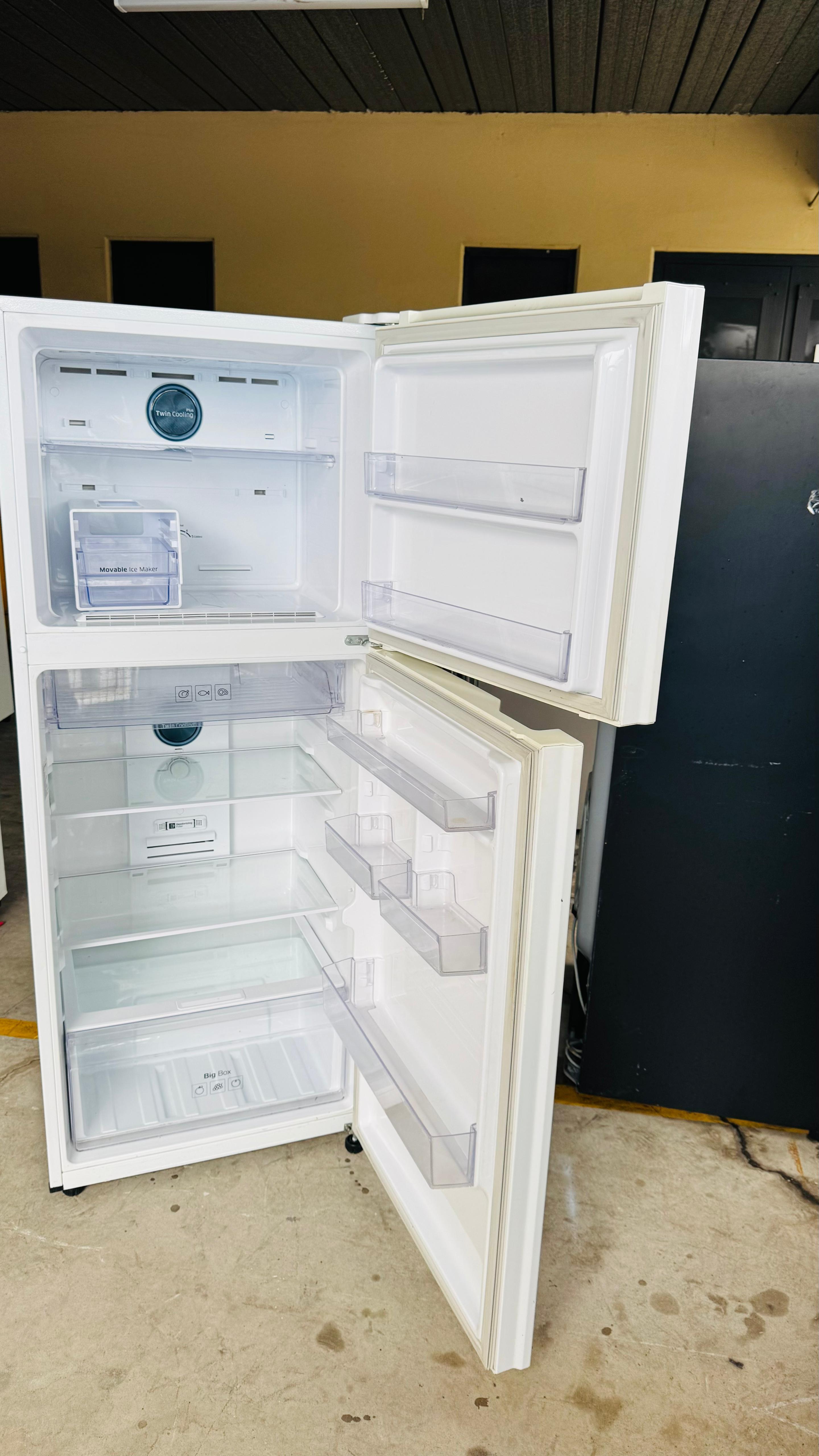 SAMSUNG 400 LITRES FRIDGE FREEZER