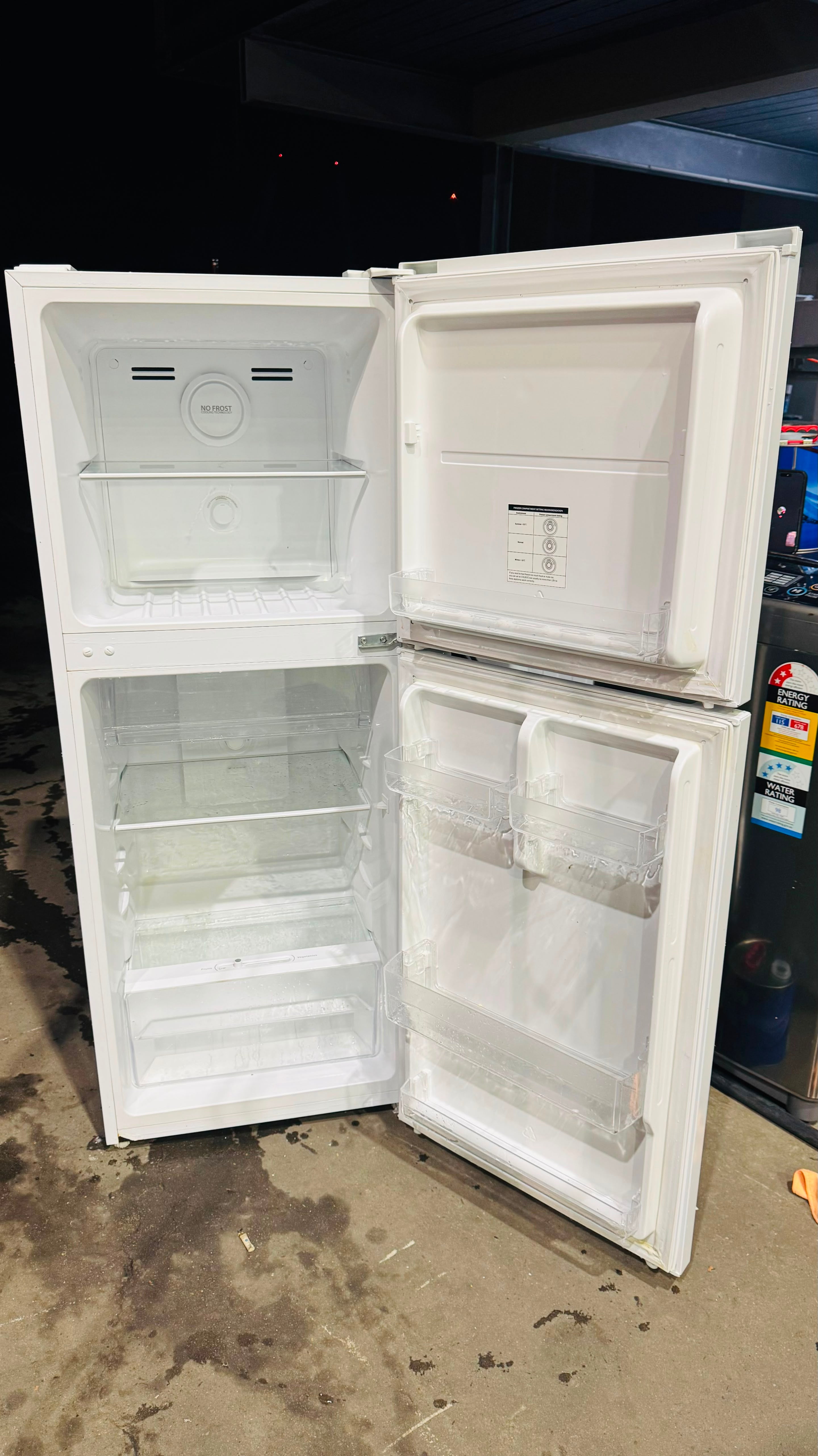 HAIER 220 LITRES FRIDGE FREEZER