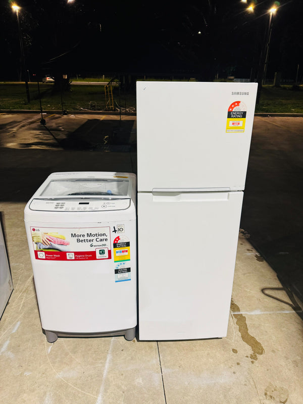 SAMSUNG 255 LITRES FRIDGE FREEZER & LG 7.5 KGS TOP LOADER WASHING MACHINE COMBO PACKAGE DEAL