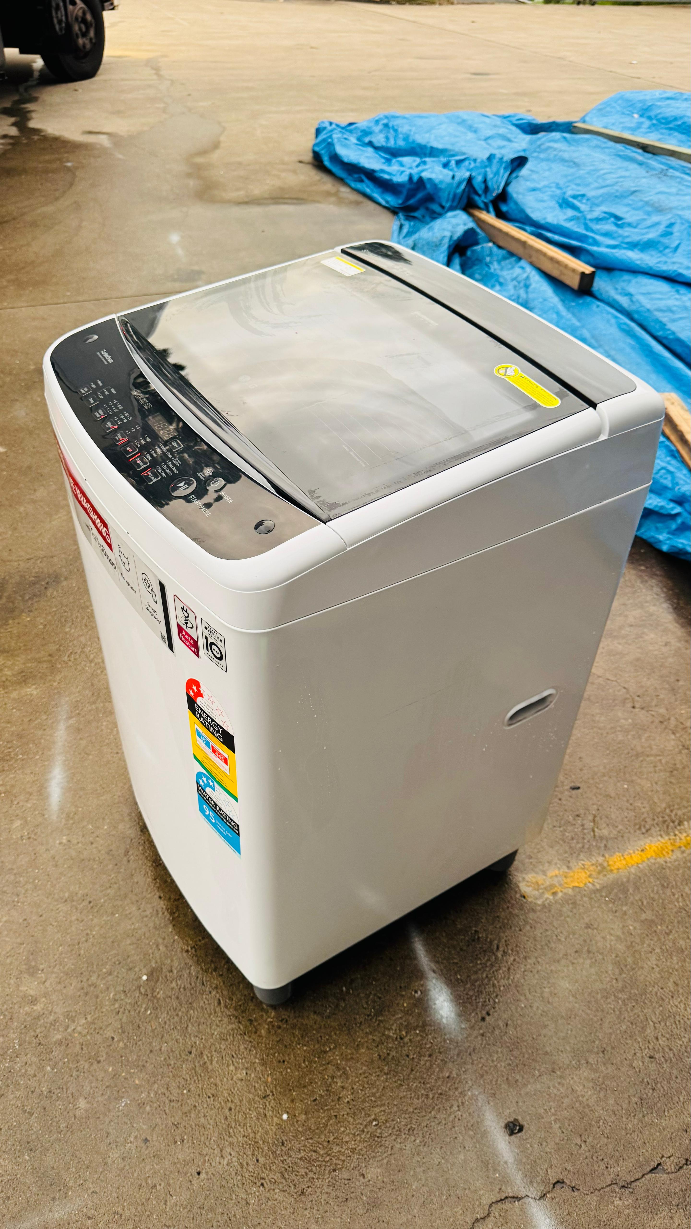 LG 6.5KGS TOP LOADER WASHING MACHINE