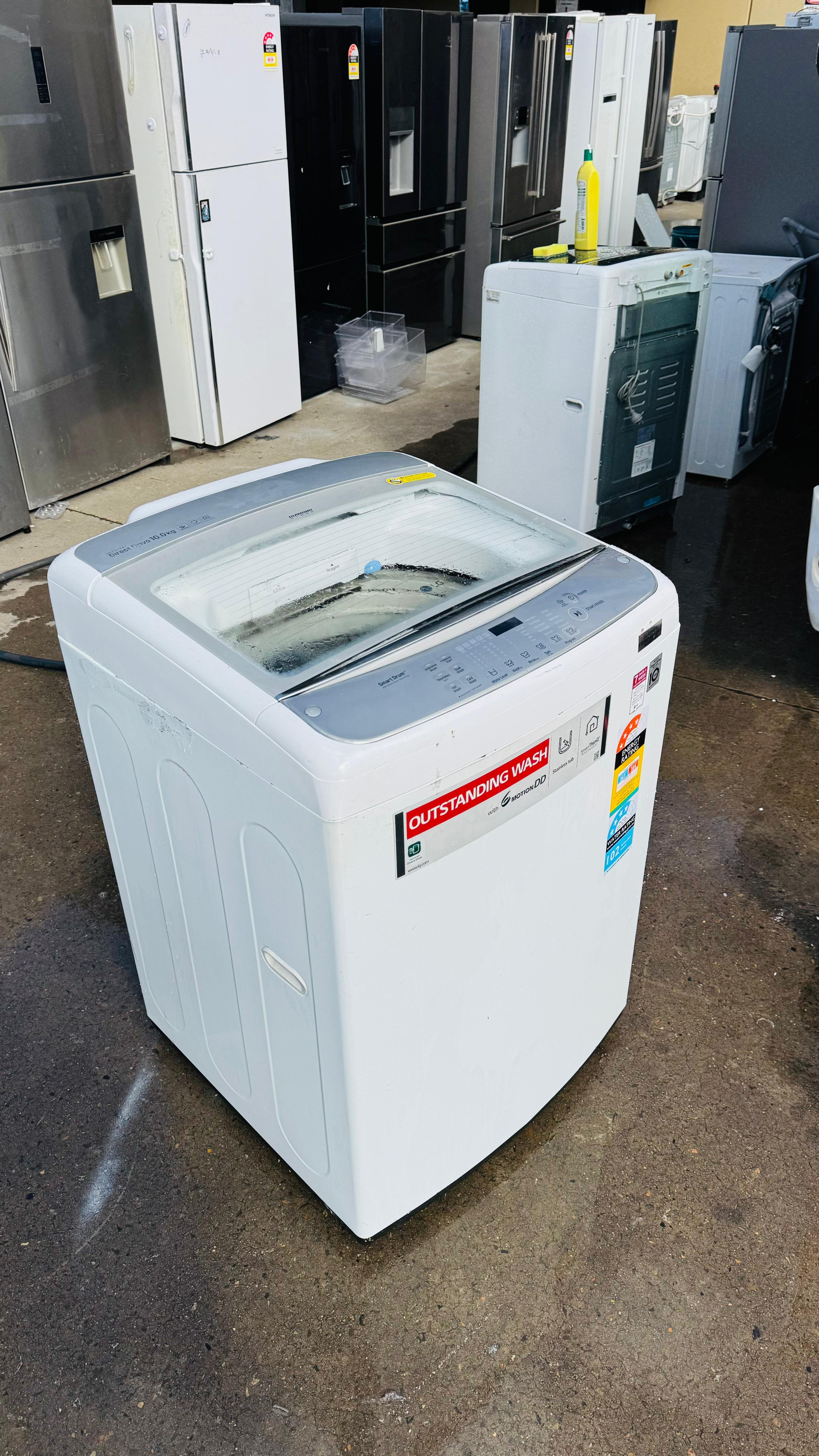 LG 10KGS TOP LOADER WASHING MACHINE