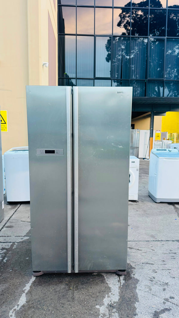 SAMSUNG 710 LITRES SIDE BY SIDE DOOR FRIDGE FREEZER