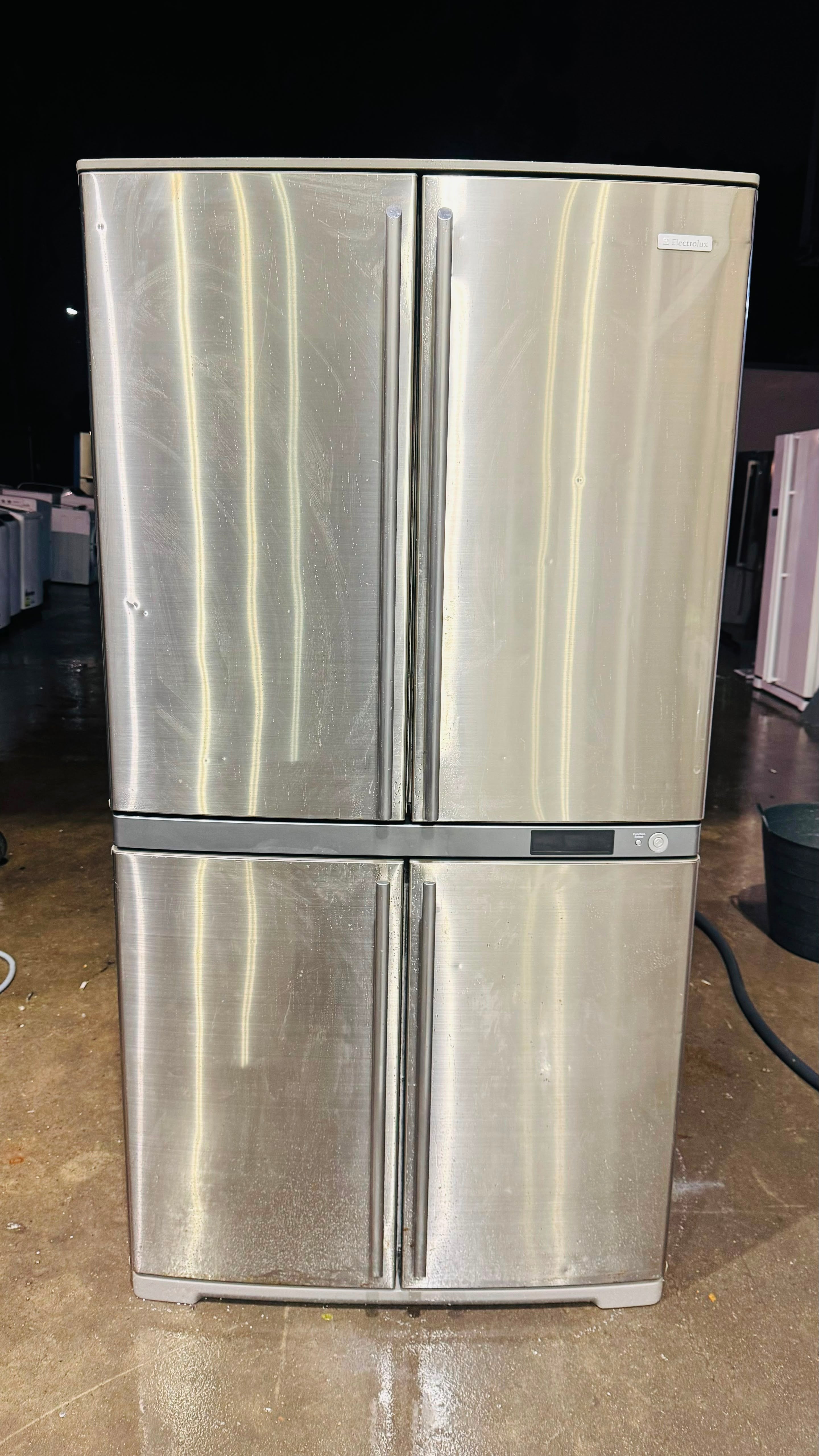 ELECTROLUX QUAD FRENCH DOOR 602 LITRES FRIDGE FREEZER