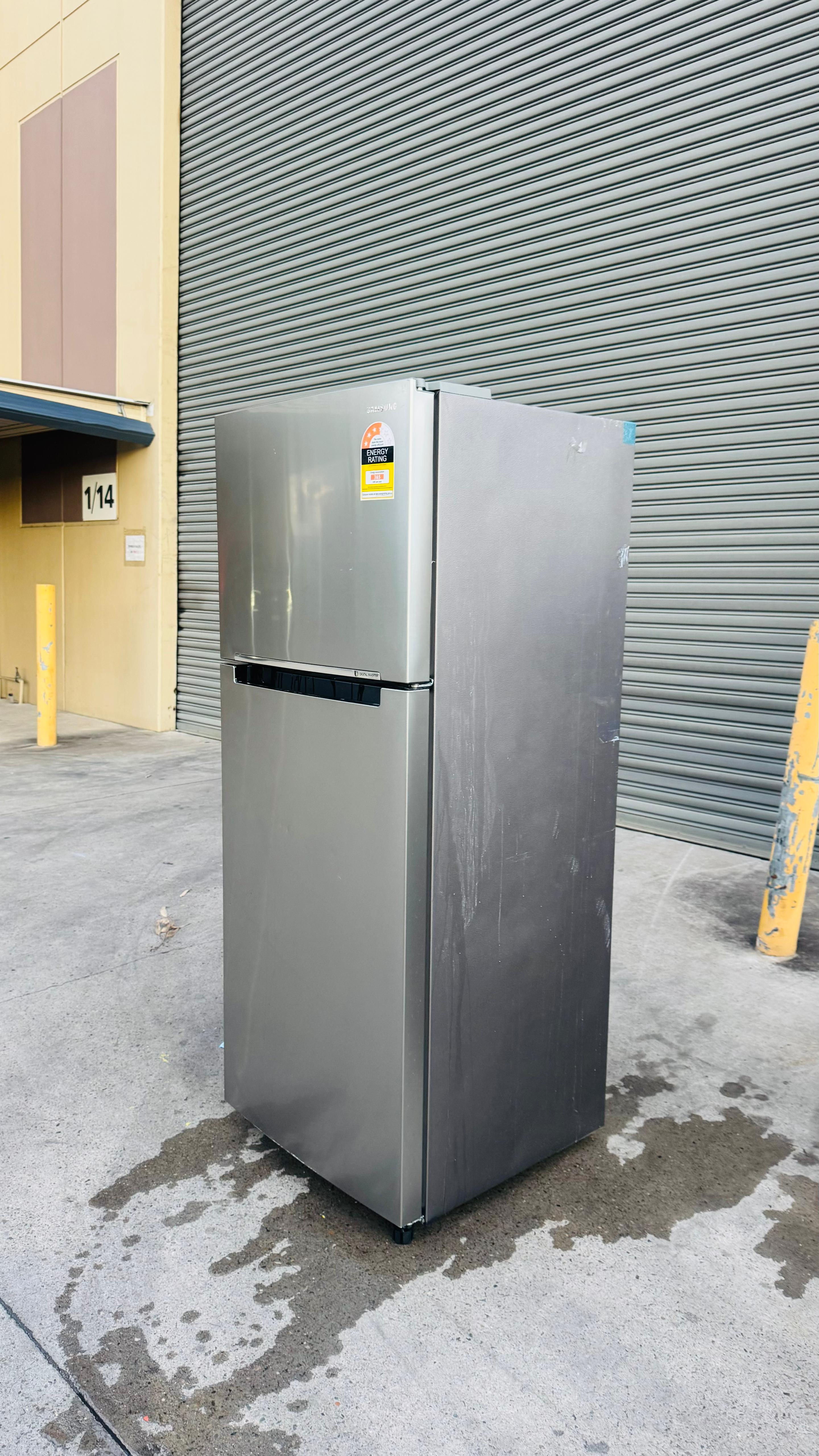 SAMSUNG 471 LITRES FRIDGE FREEZER