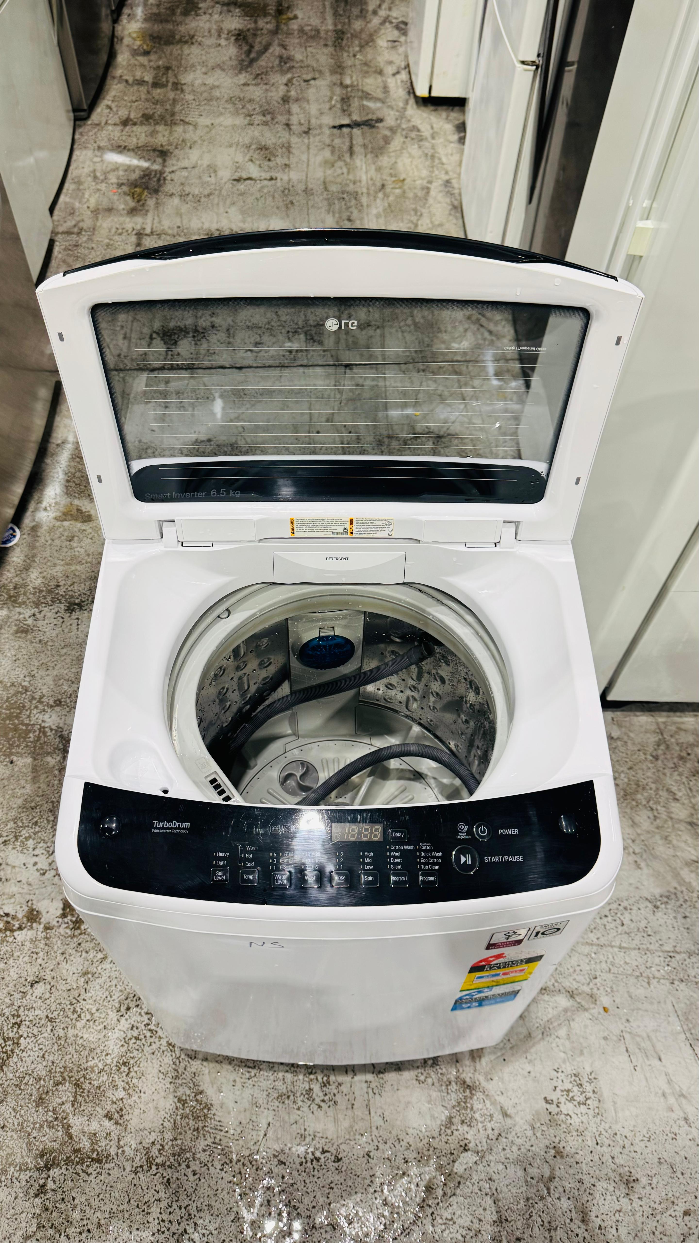 LG 6.5 KGS TOP LOADER WASHING MACHINE