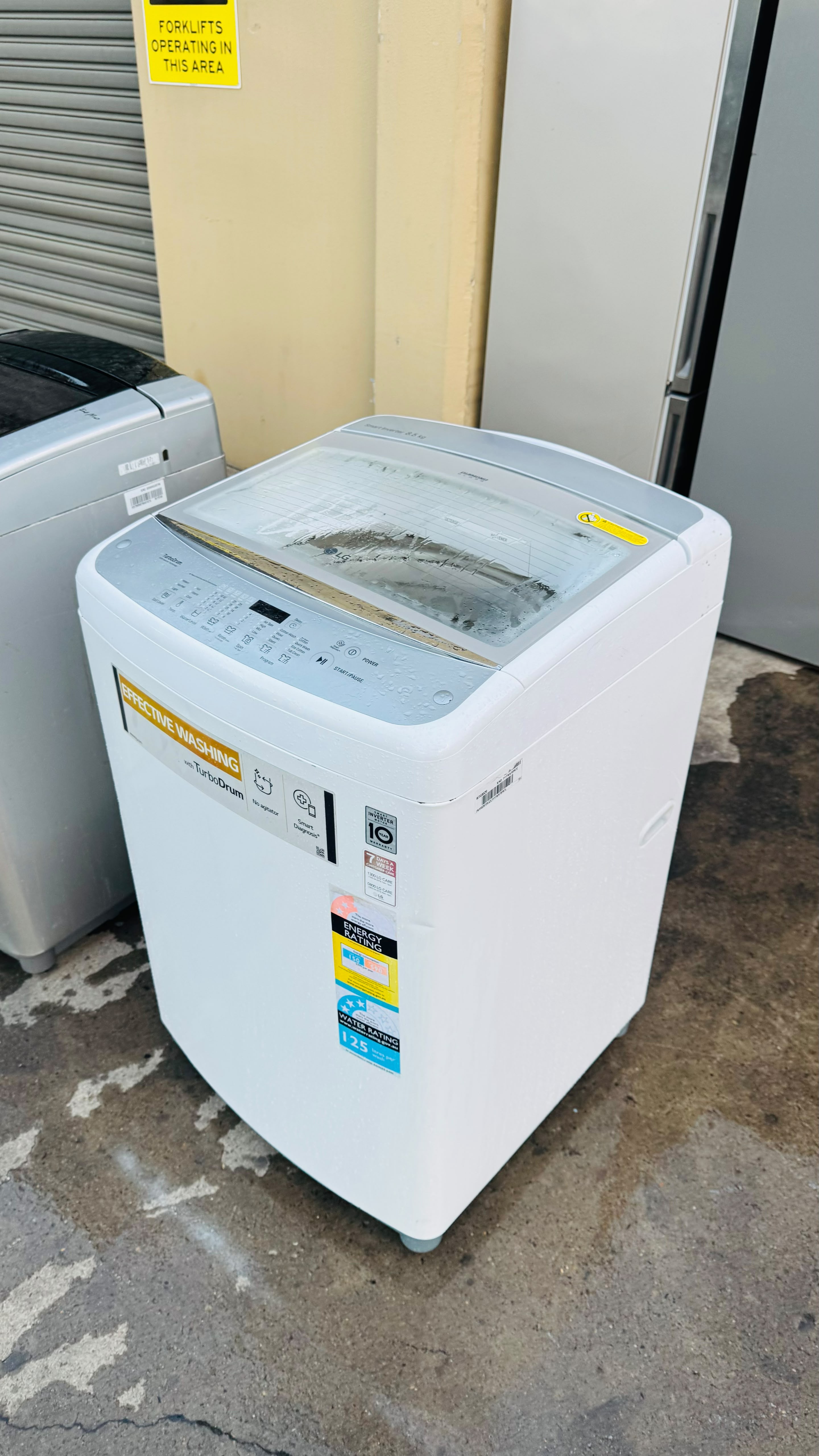 LG 8.5KGS TOP LOADER WASHING MACHINE
