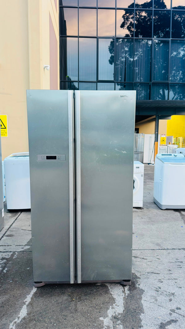 SAMSUNG 710 LITRES SIDE BY SIDE DOOR FRIDGE FREEZER