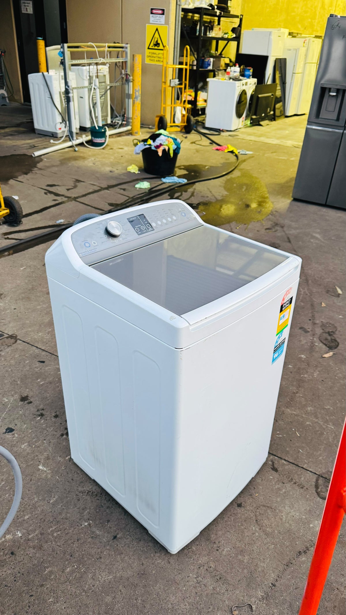 FISHER AND PAYKEL 8.5KGS TOP LOADER WASHING MACHINE