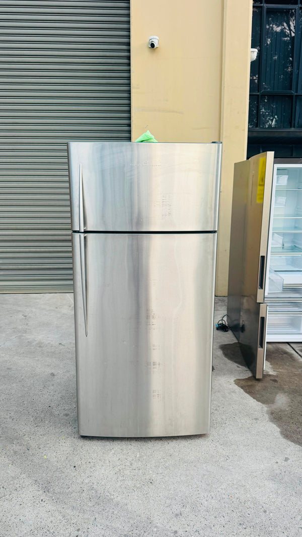 FISHER AND PAYKEL 517 LITRES FRIDGE FREEZER