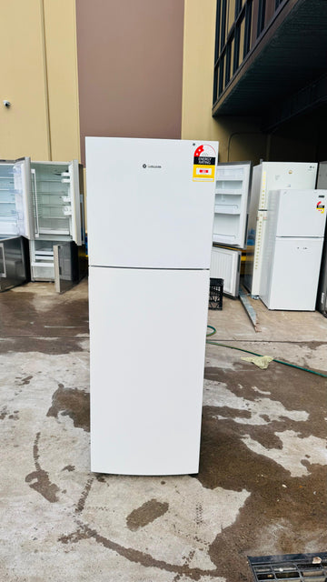 WESTINGHOUSE 275 LITRES FRIDGE FREEZER