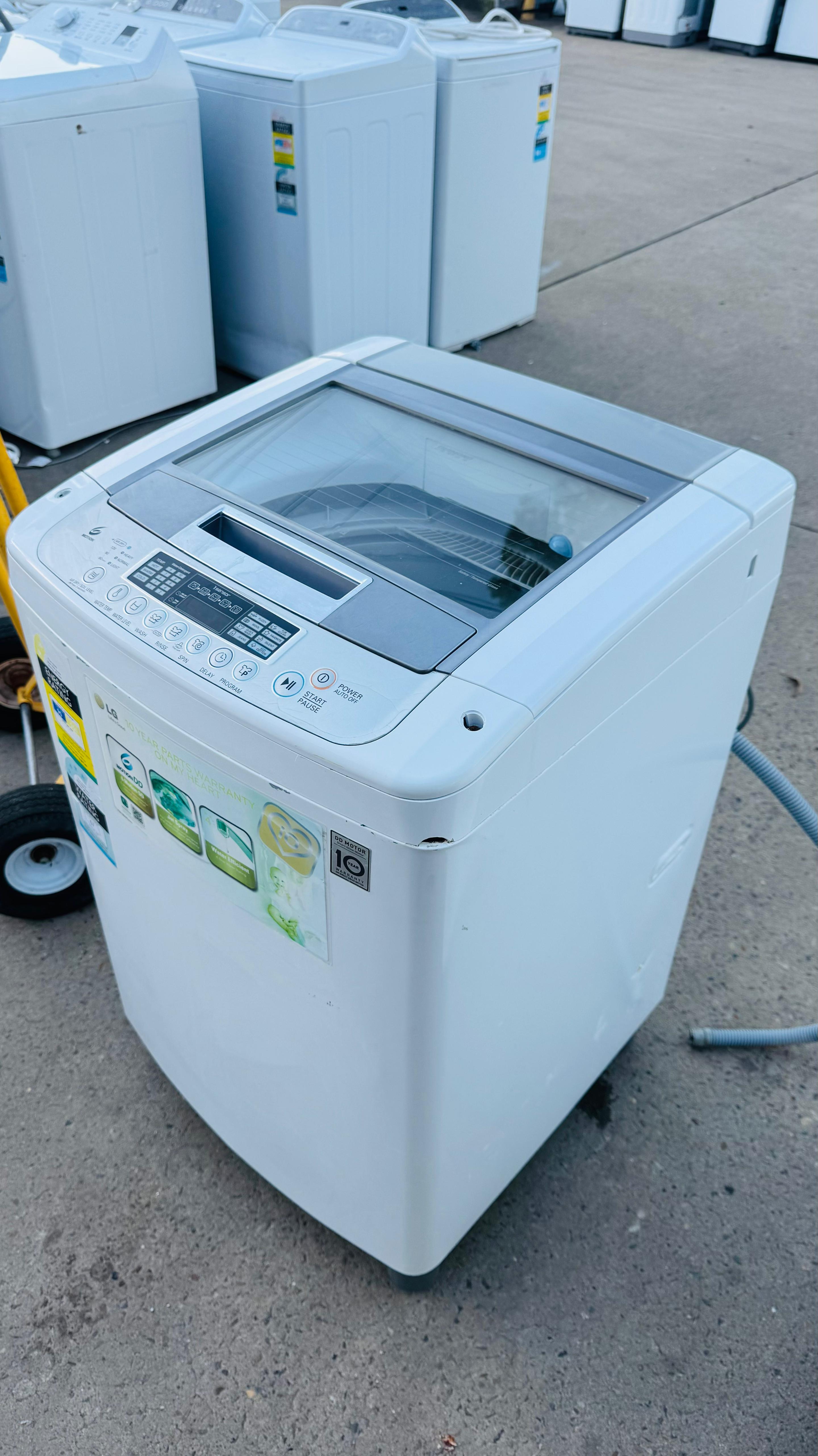 LG 6.5KGS TOP LOADER WASHING MACHINE