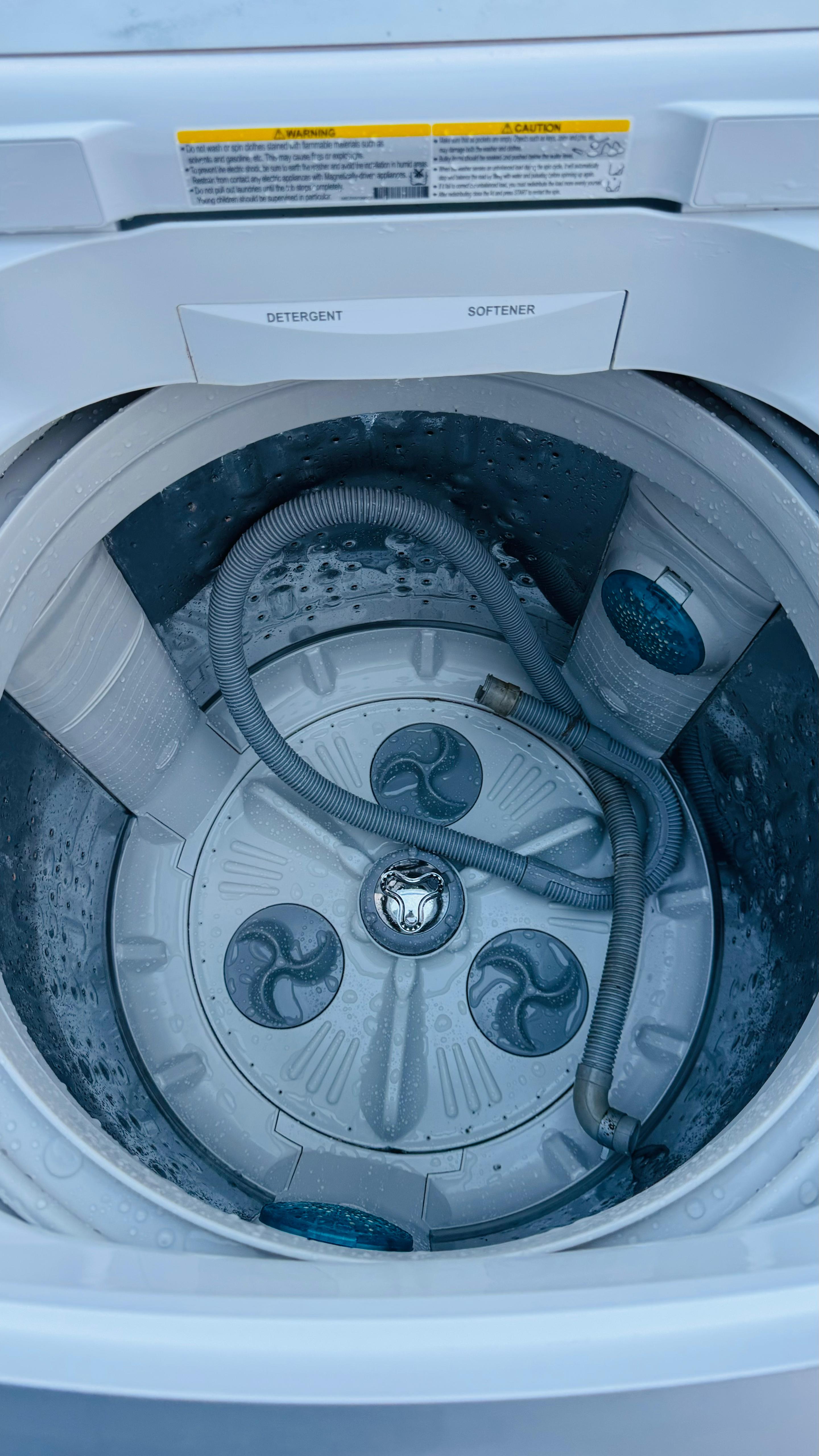 LG 8.5KGS TOP LOADER WASHING MACHINE