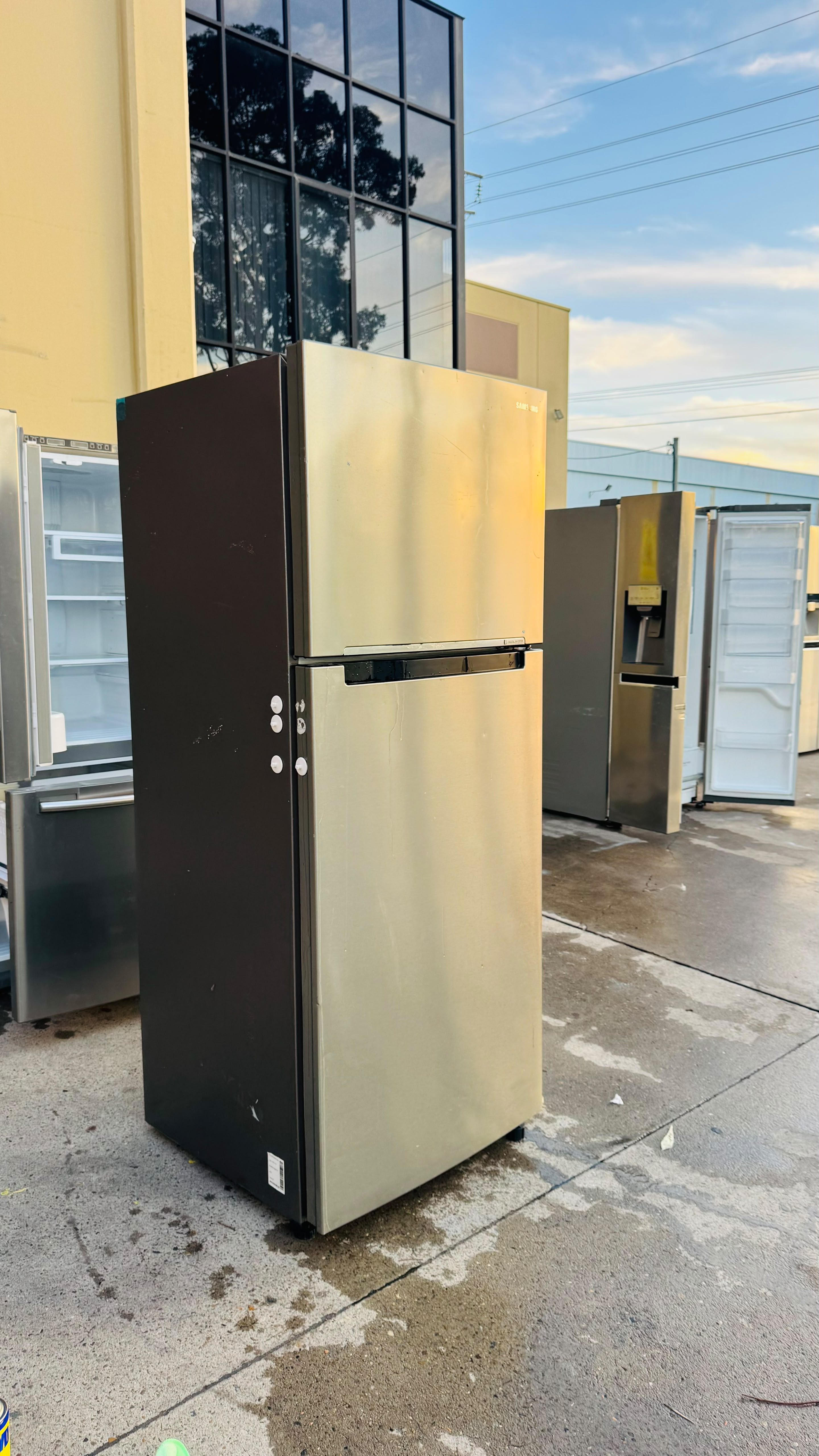 SAMSUNG 469 LITRES FRIDGE FREEZER