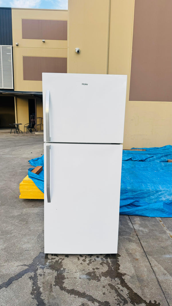 HAIER 422 LITRES FRIDGE FREEZER