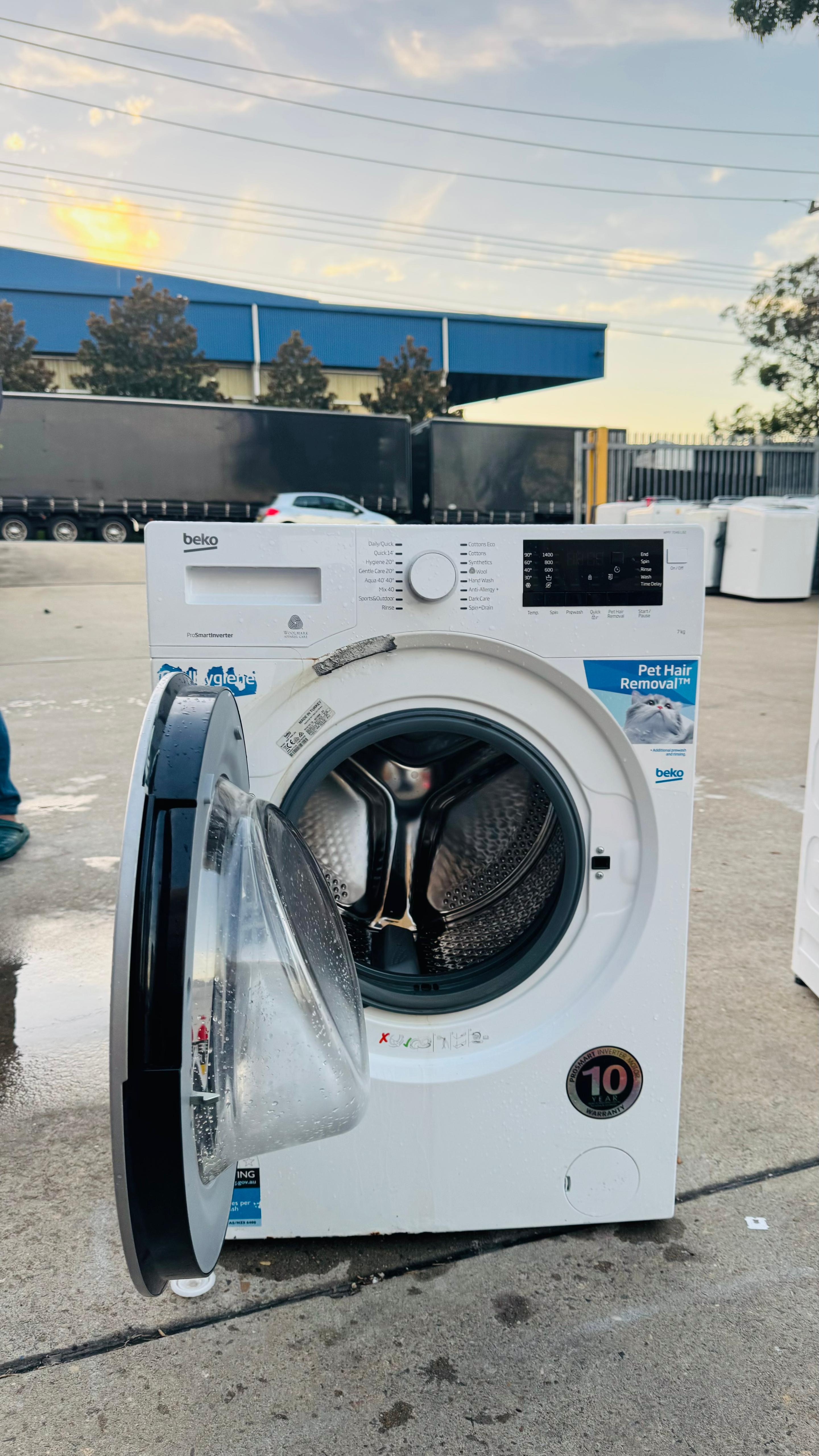 BEKO 7KGS FRONT LOADER WASHING MACHINE