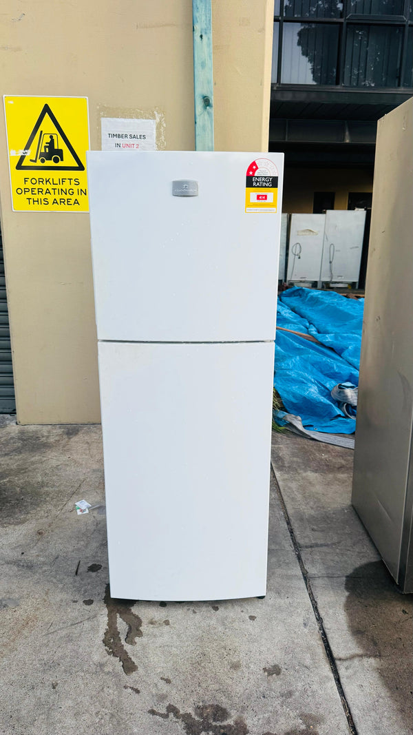 KELVINATOR 245 LITRES FRIDGE FREEZER