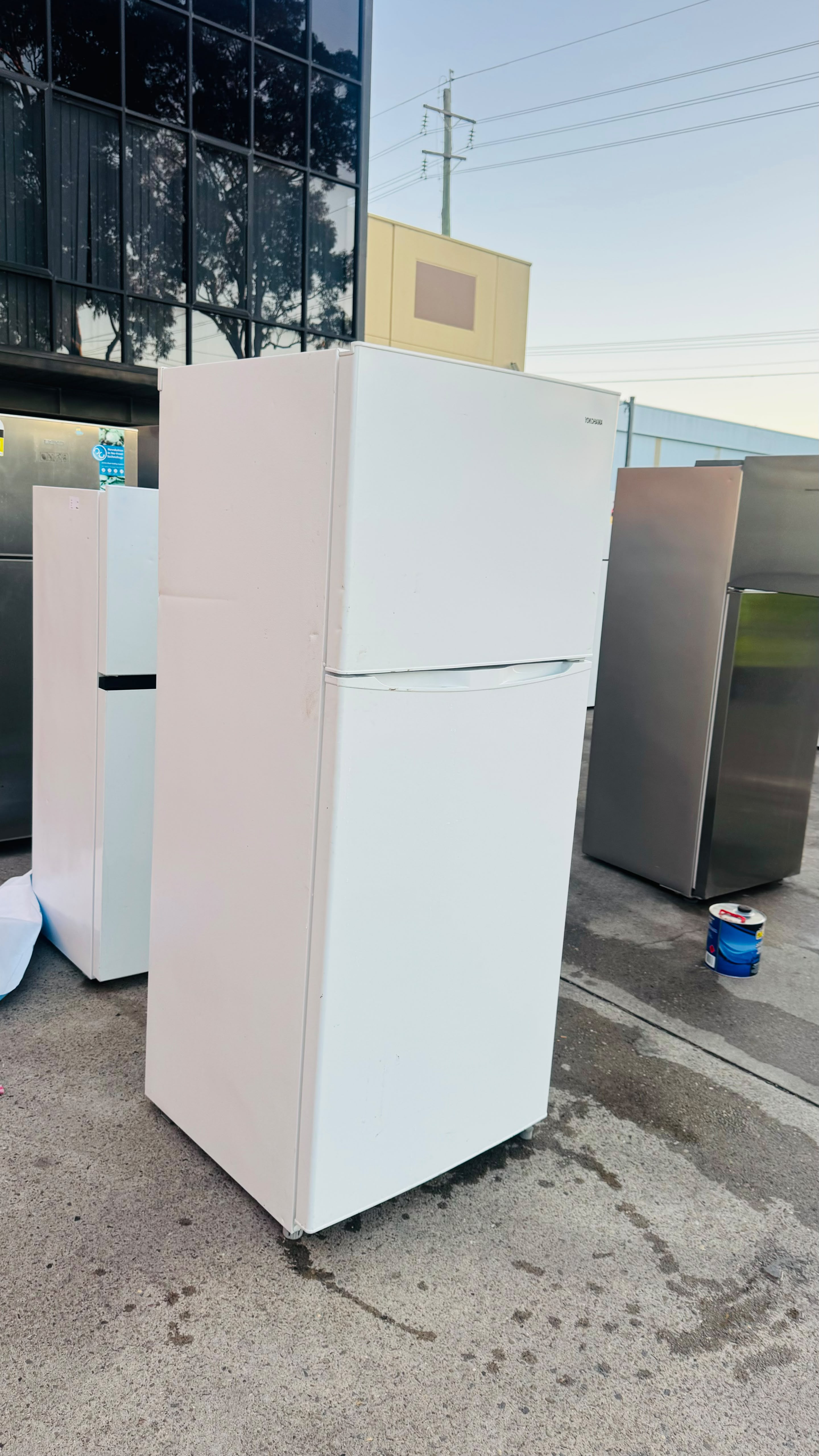 YOKOHAMA 400 LITRES FRIDGE FREEZER