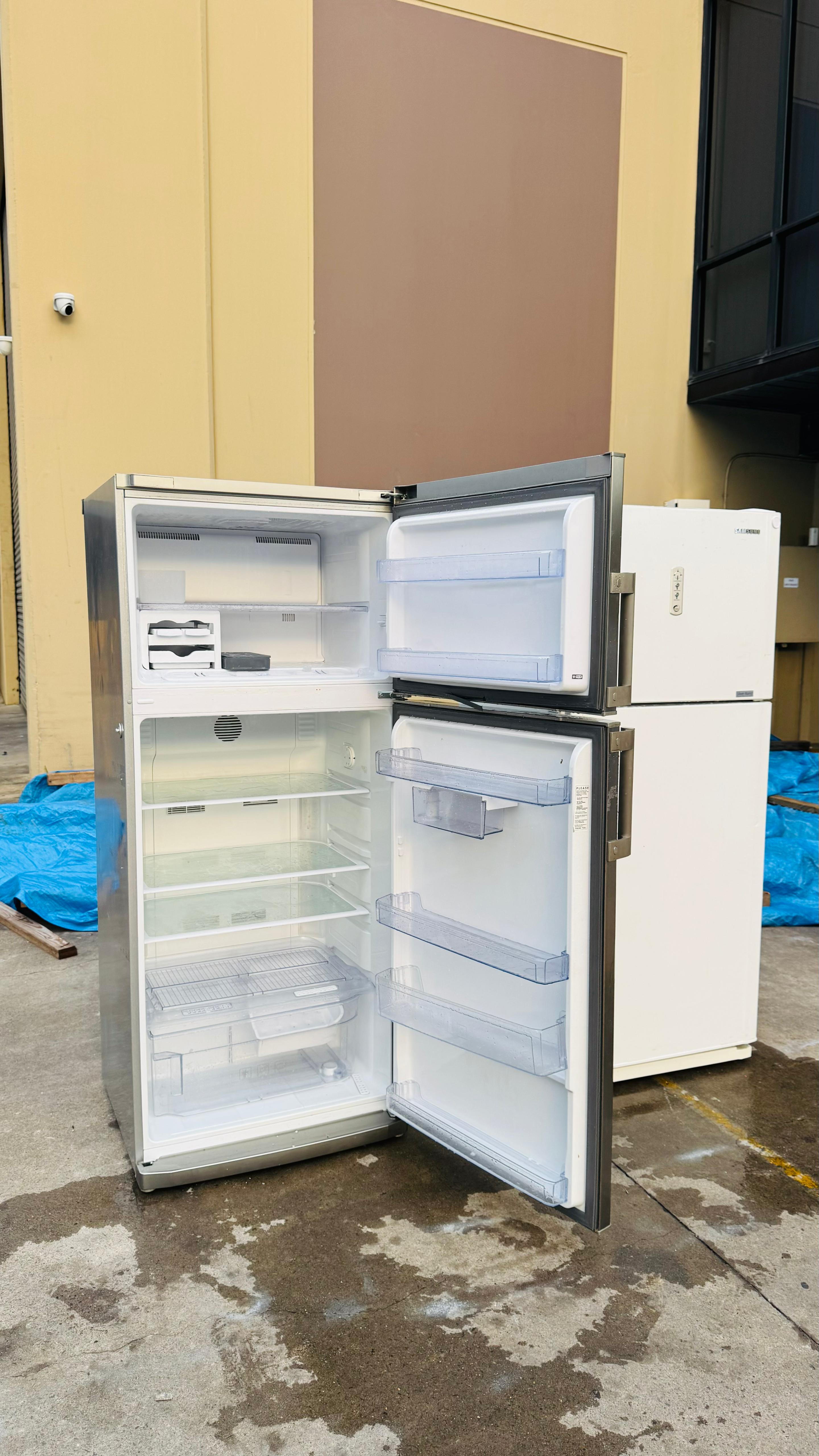BEKO 415 LITRES FRIDGE FREEZER