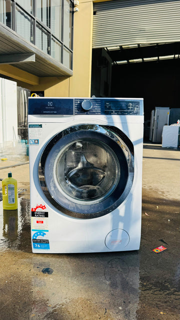 ELECTROLUX 9KGS FRONT LOADER WASHING MACHINE