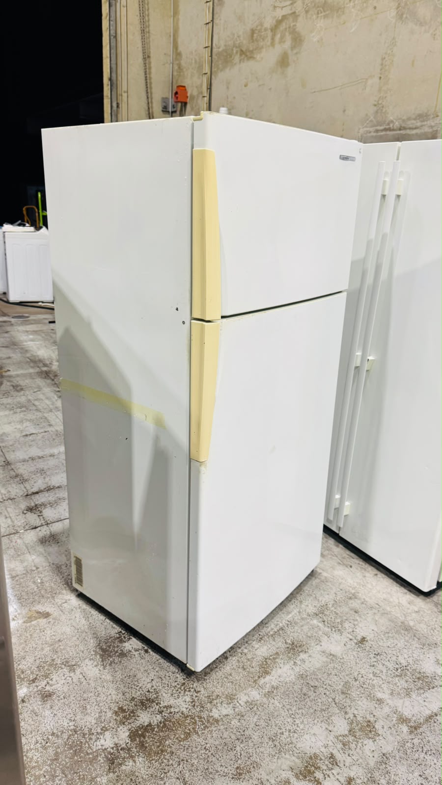 WESTINGHOUSE 517 LITRES FRIDGE FREEZER