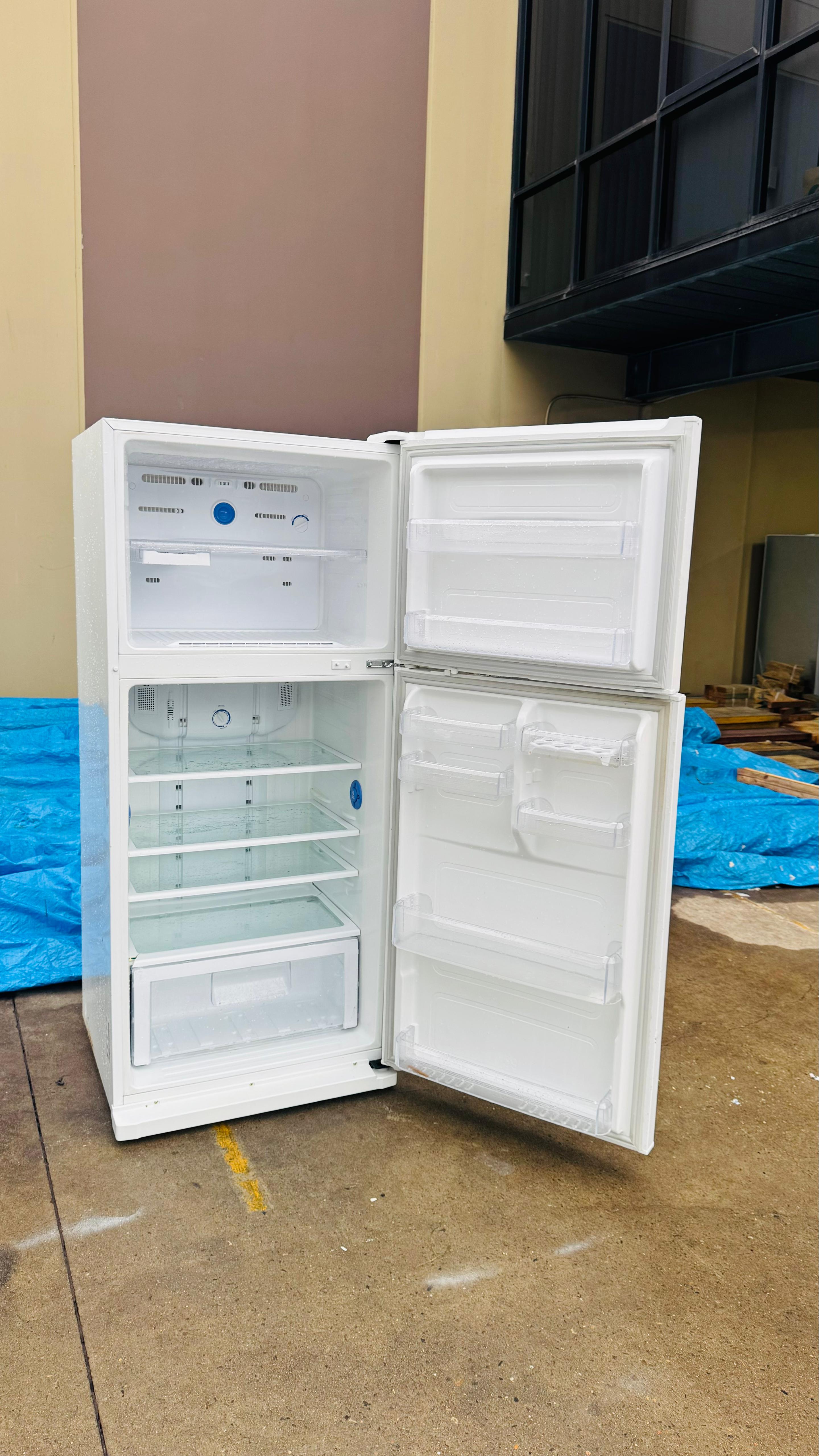 SAMSUNG 434 LITRES FRIDGE FREEZER