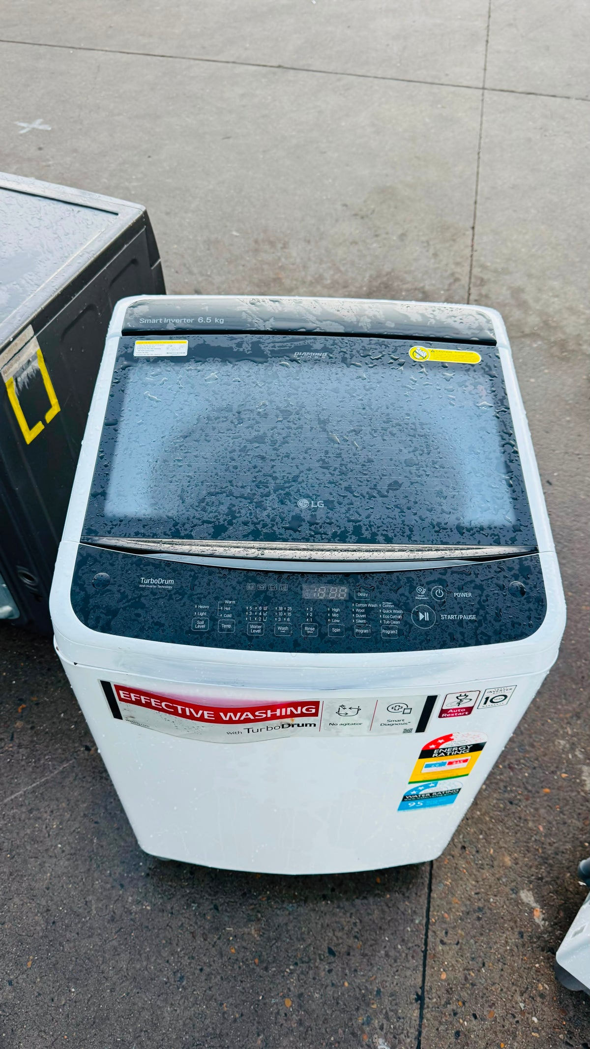 LG 6.5KGS TOP LOADER WASHING MACHINE