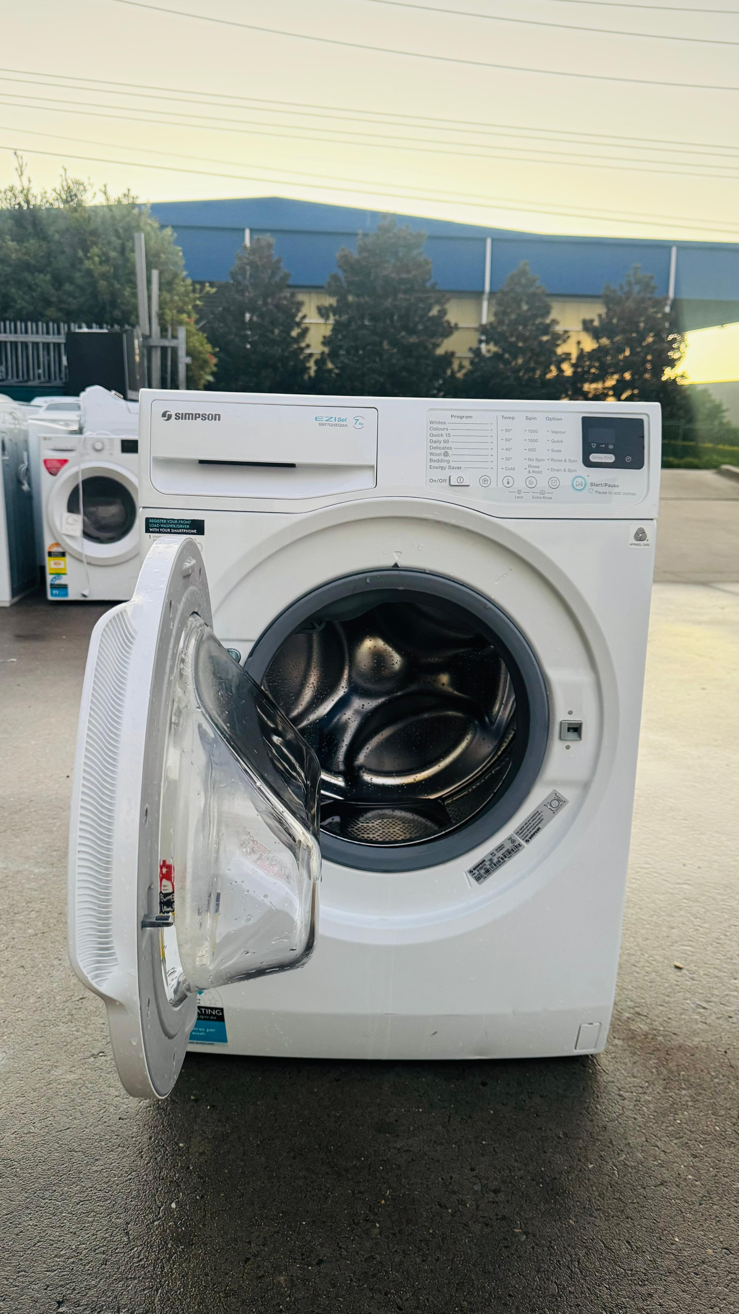 SIMPSON 7 KGS FRONT LOADER WASHING MACHINE