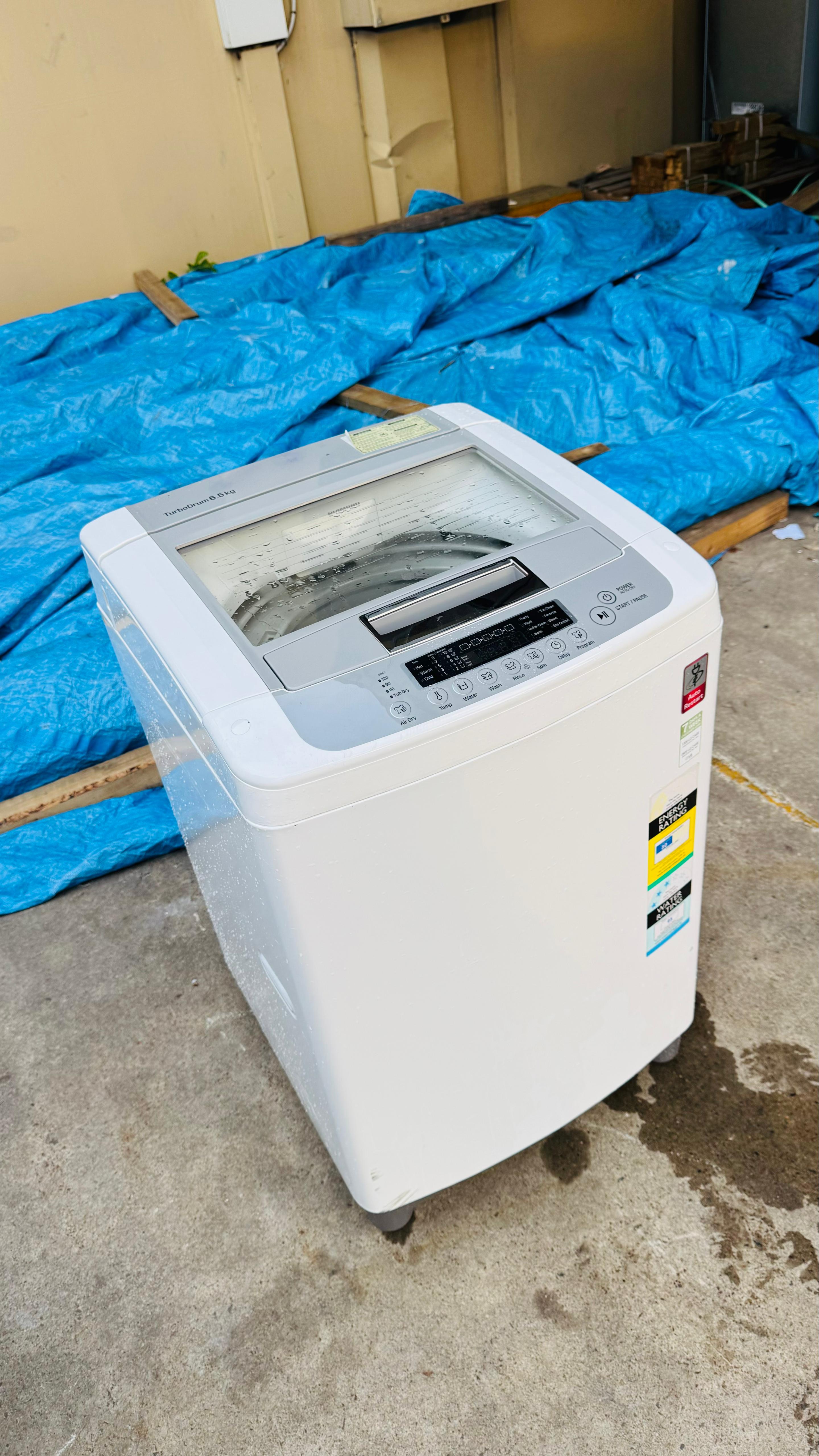 LG 6.5KGS TOP LOADER WASHING MACHINE
