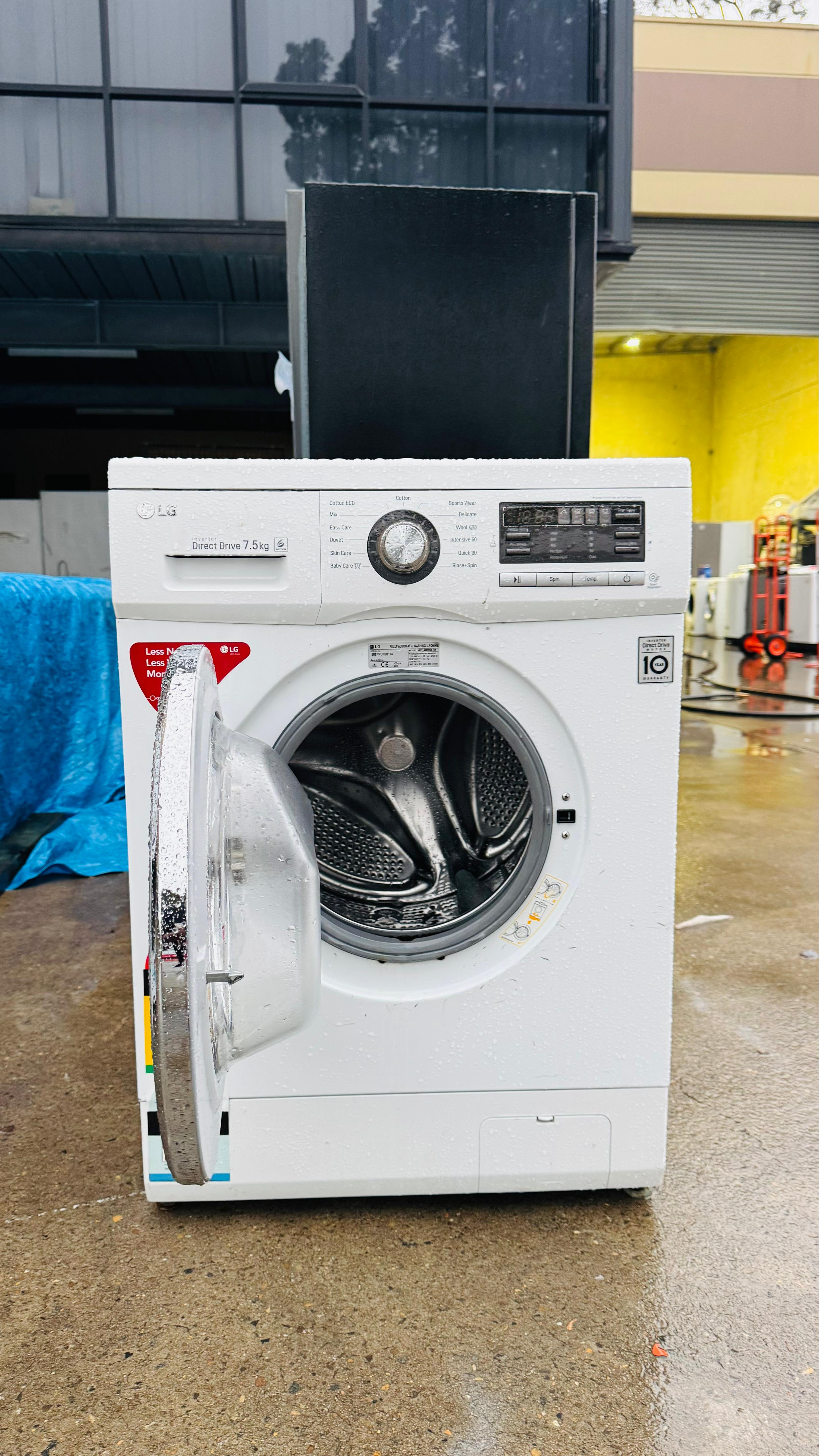 LG 7.5KGS FRONT LOADER WASHING MACHINE