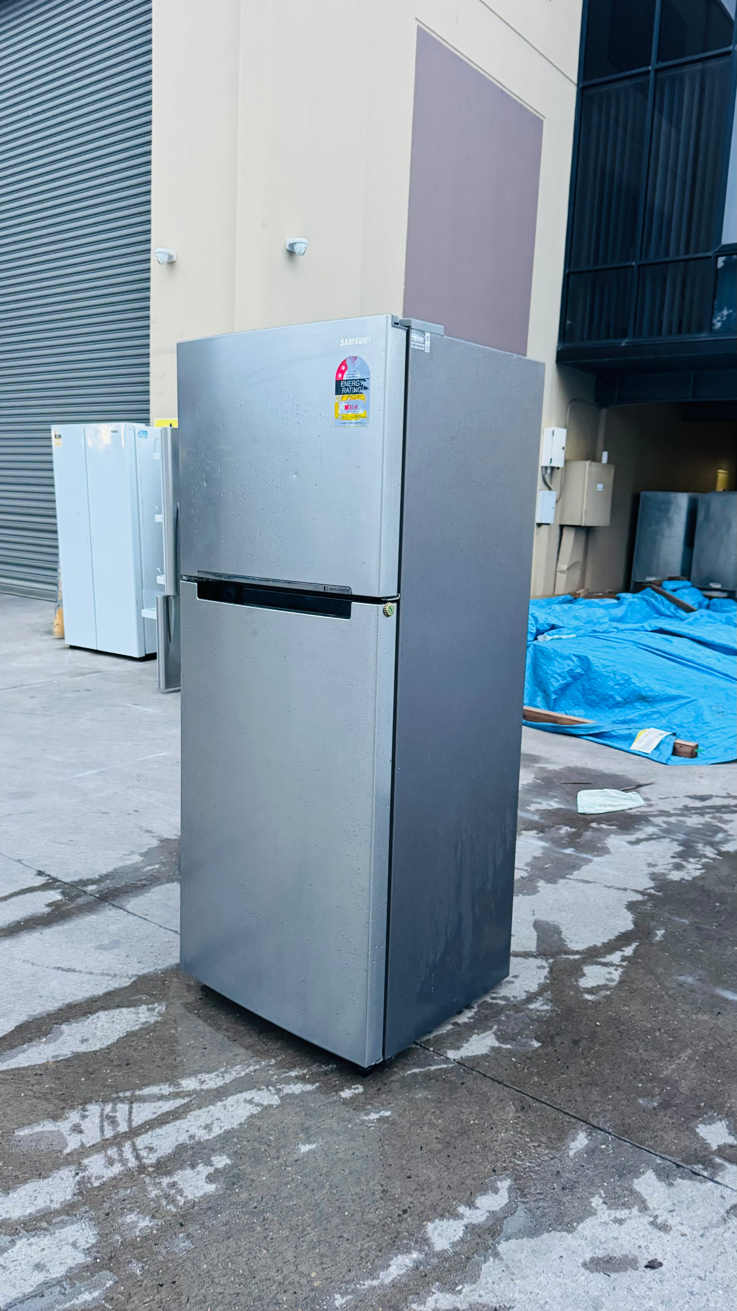 SAMSUNG 393 LITRES FRIDGE FREEZER